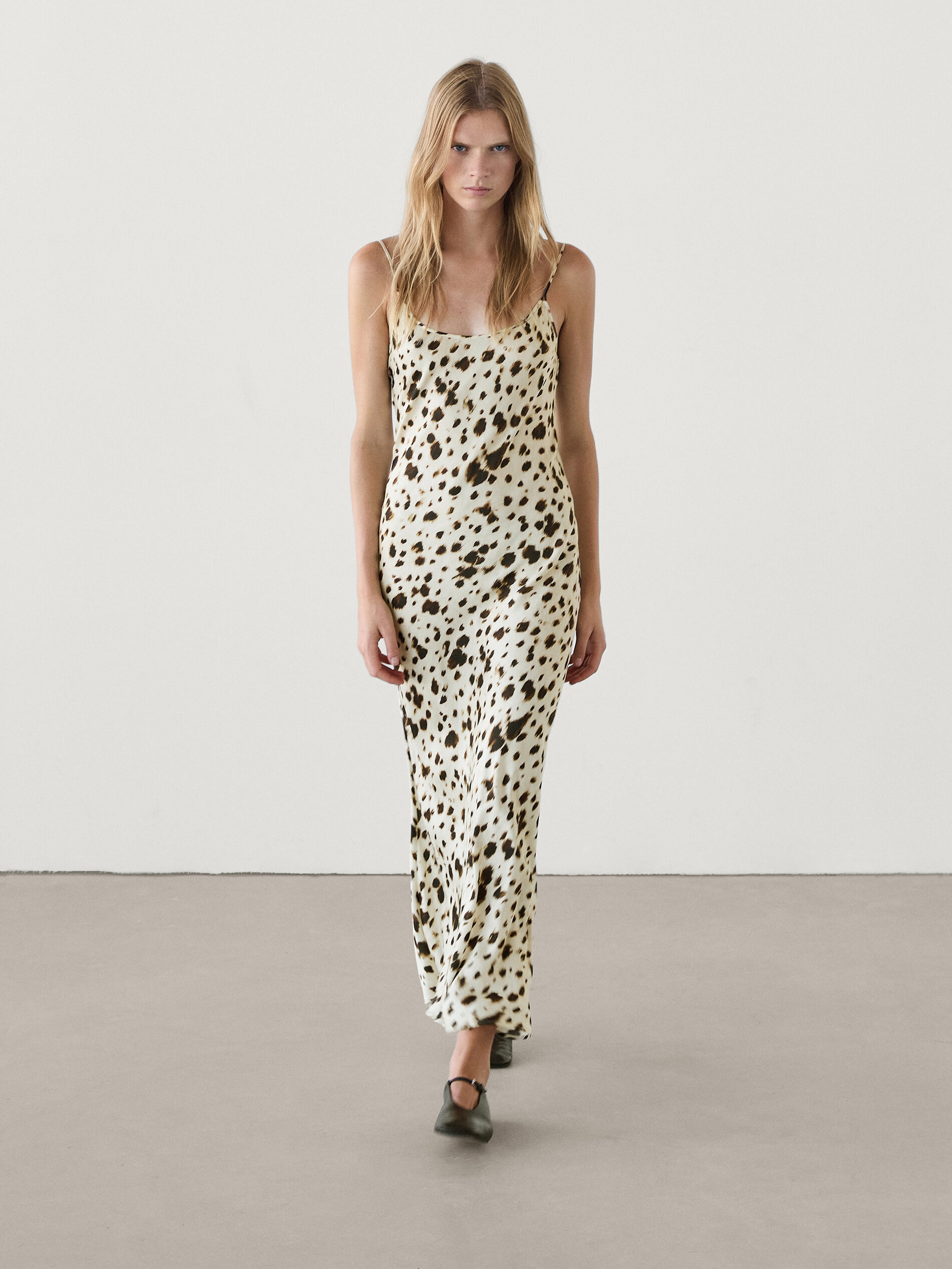 Long printed strappy dress | Massimo Dutti US