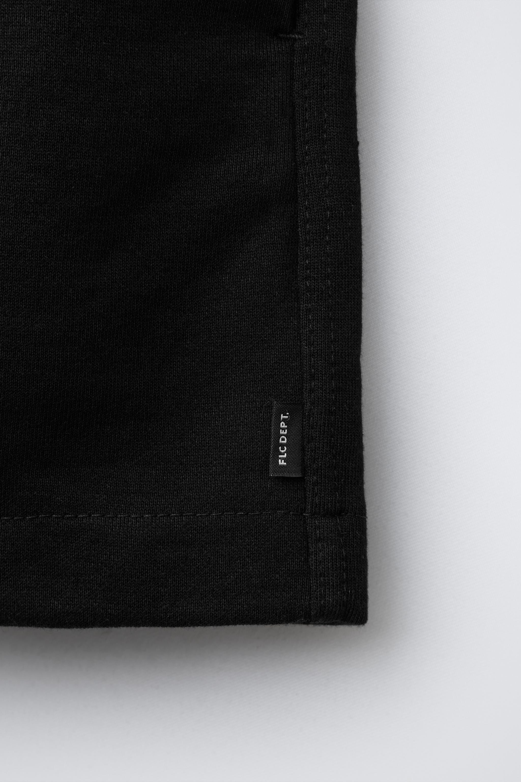 PLAIN PLUSH BERMUDA SHORTS | Zara UK