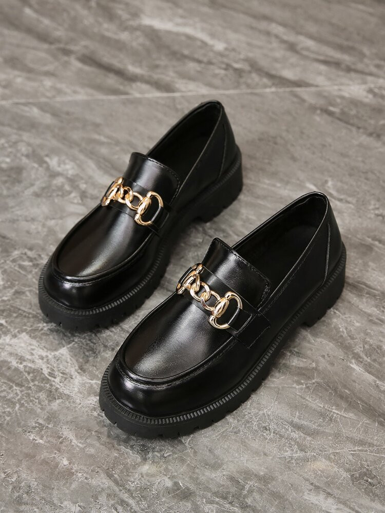 Minimalist Chain Decor Loafers | SHEIN