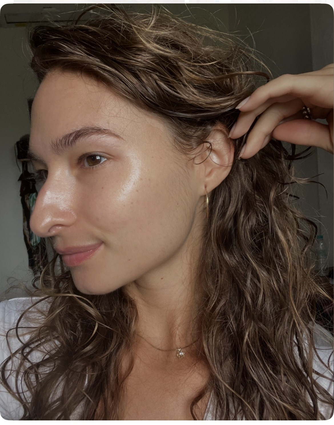 My skin transformation is absolutely insane!! This is skin care and sunscreen only 😍 + lots of water! 

#LTKBeauty #LTKselfcare #LTKgrwm