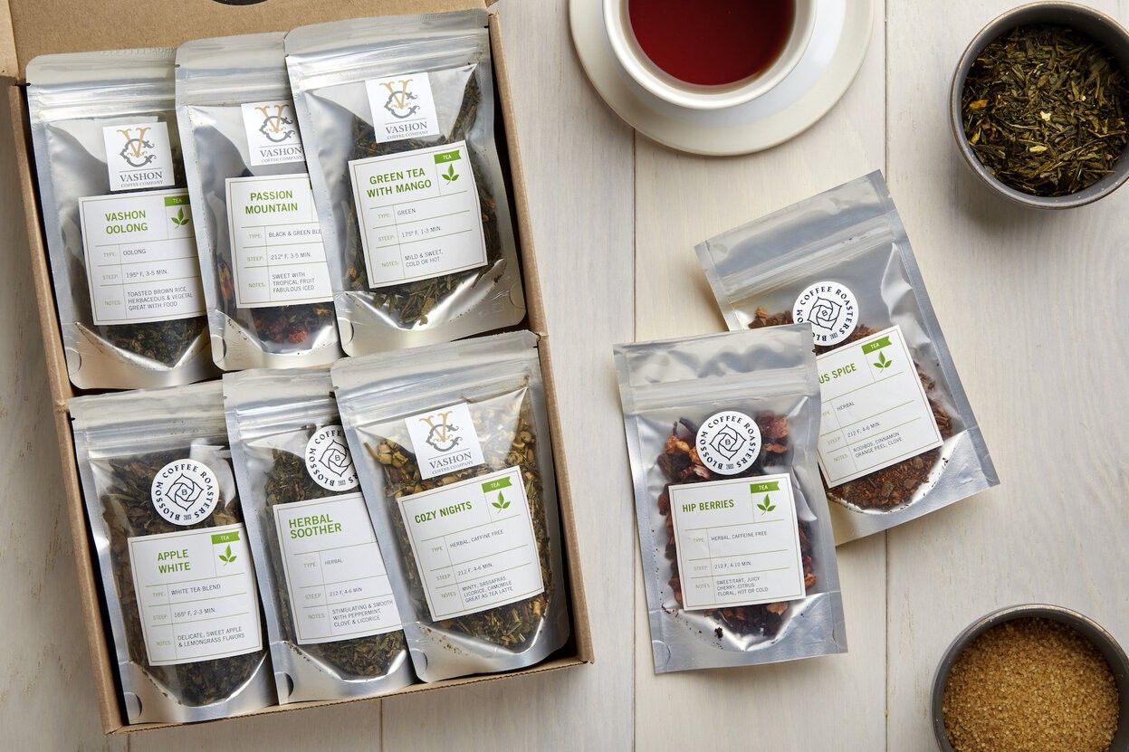 Deluxe Tea Tasting Gift Box | Bean Box® | Bean Box