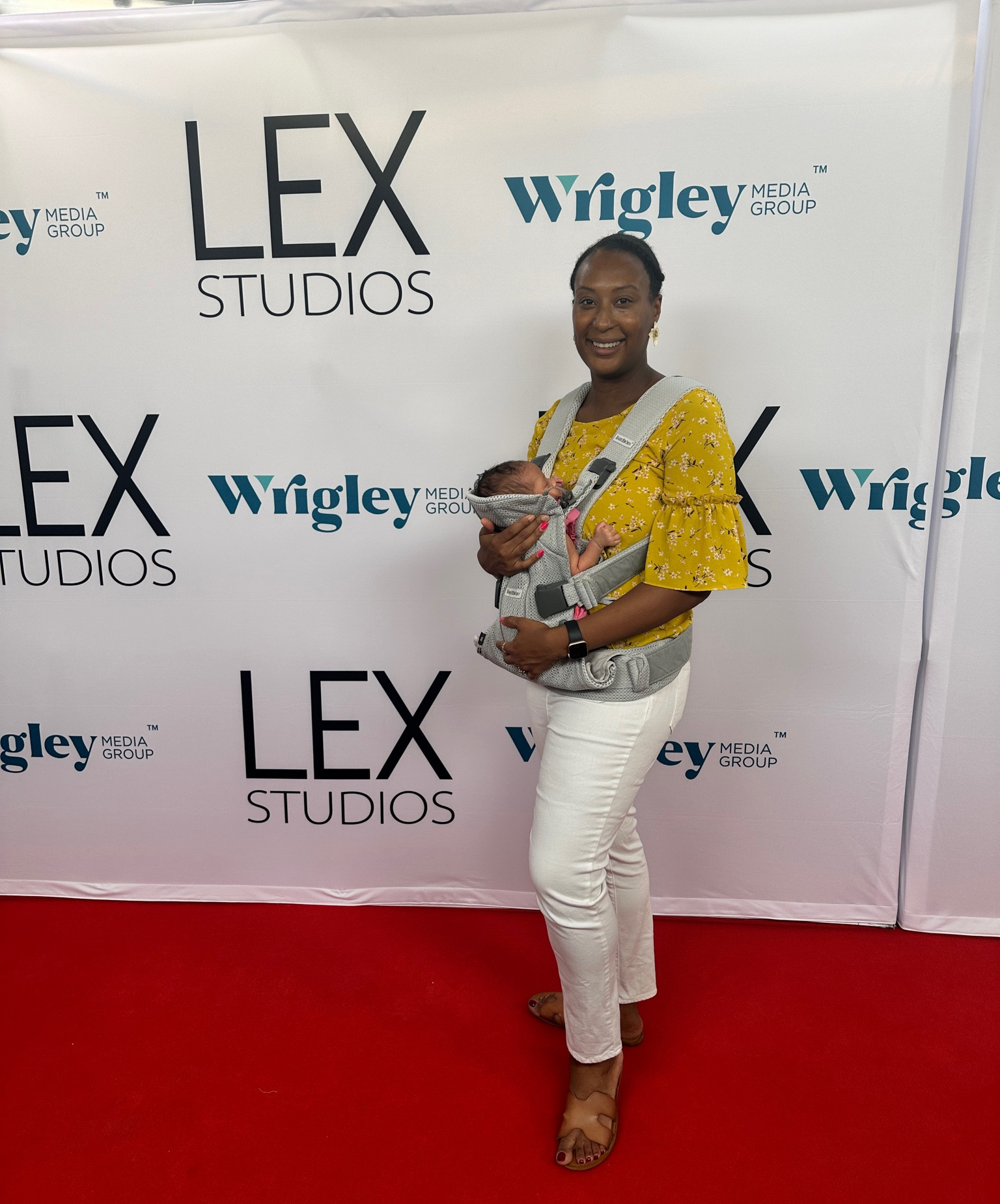 White pants | floral shirt | baby carrier | summer outfit 

#LTKSummerSales #LTKFindsUnder50 #LTKBaby