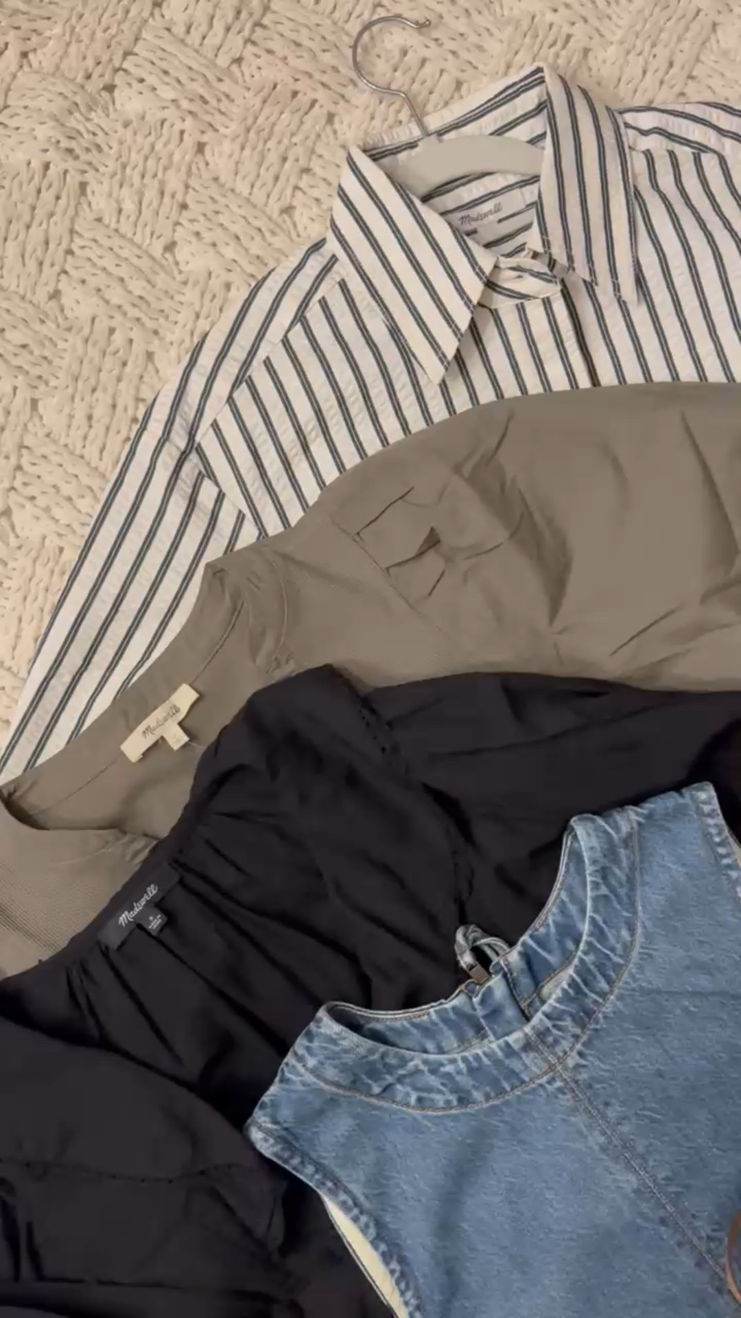 Thanks to the Madewell Labor Day Sale, I scored the ultimate mix of comfort + style:
✨ Curvy Balloon Jeans
👔 Striped poplin shirt
👗 Denim tank dress
👜 Mini suede bucket bag
	•	a few effortless neutral tops I’ll be wearing on repeat.

Perfect for layering into fall 🍂 and all marked down for the long weekend!

🛒 Tap to shop + save before the deals end!
#eanesinteriors #madewellfinds #madewellstyle #labordaysale #madewellcloset #curvyballoonjeans #denimtank #madewelllooks #ltkfallfashion #ltkunder100 #fallstyleinspo #madewellmoments #closetmusthaves #neutralfashion #falllayers #madewelllove #ltkstyle


#LTKSaleAlert #LTKStyleTip #LTKxMadewell