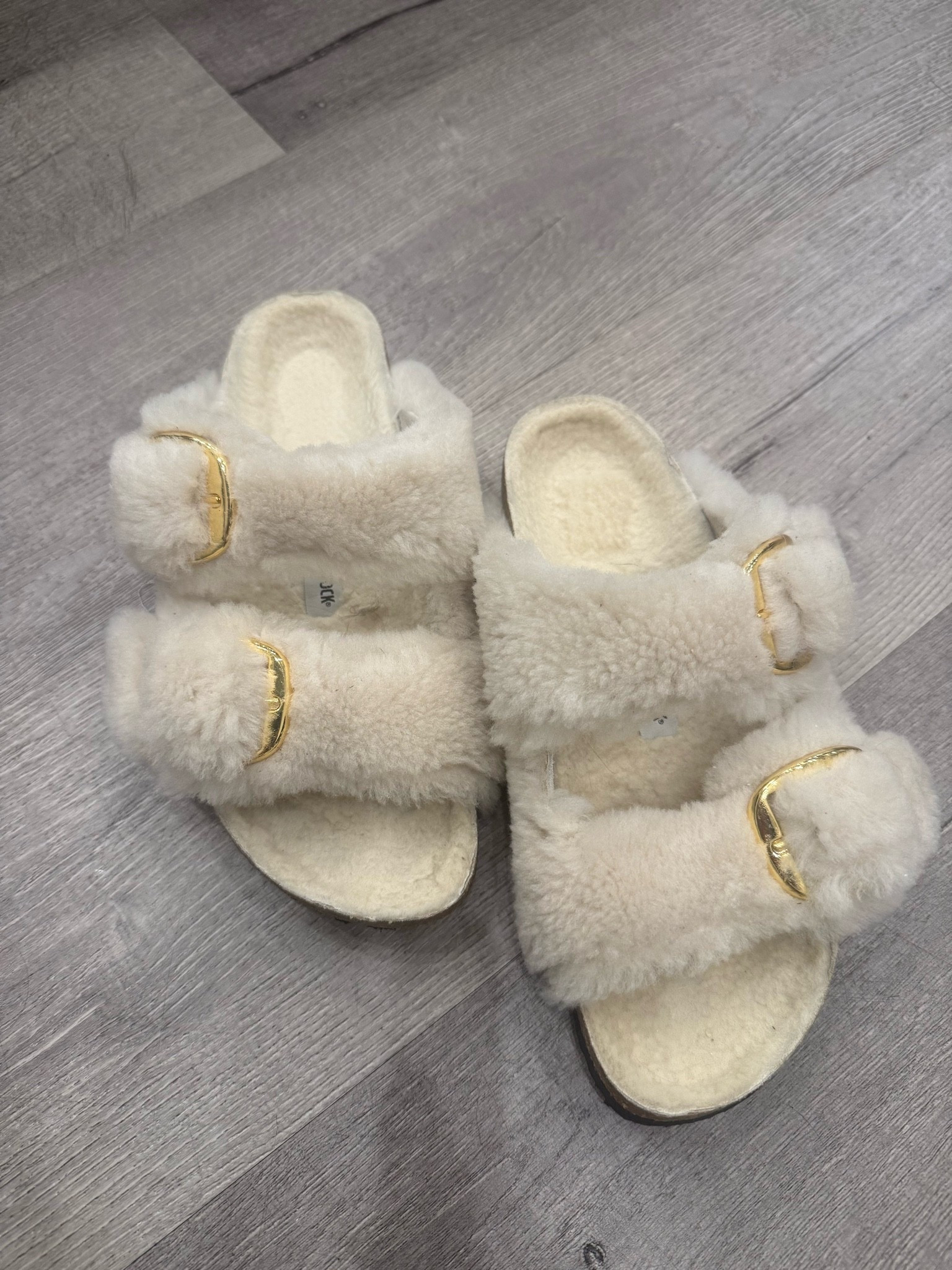 Must have, super comfortable!

#LTKmomlife #LTKootd #LTKgrwm