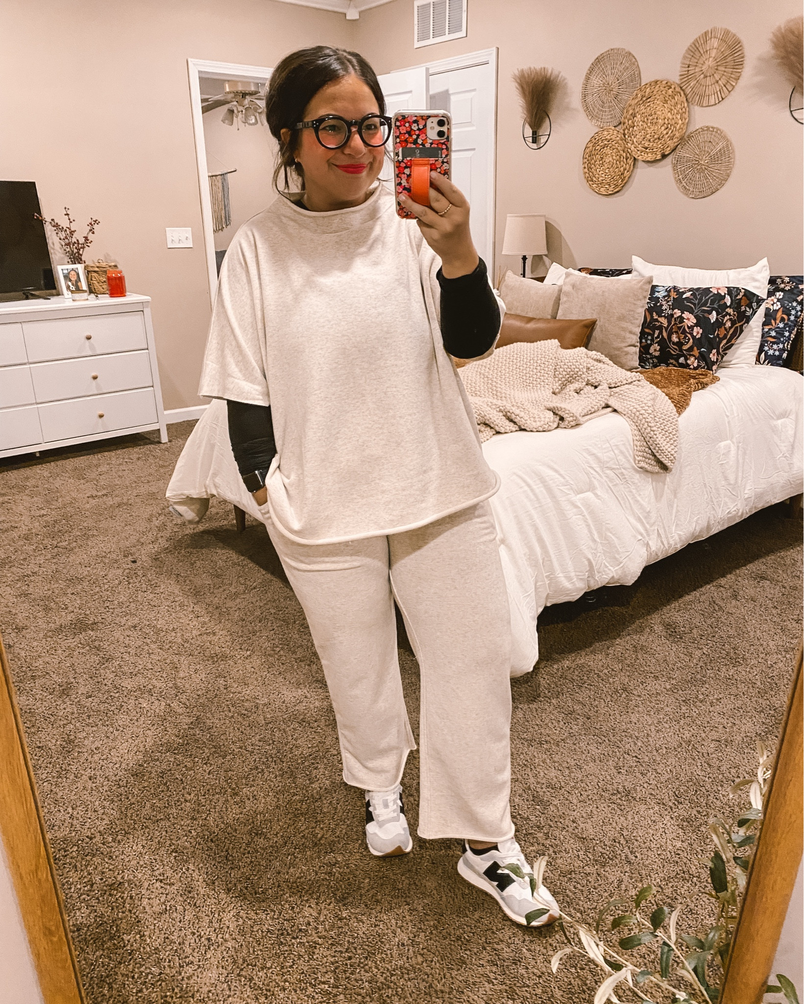 OOTD

use code SMALLTOWN10 for discount on clip: https://spiffyandsplendid.com/products/catherine-hair-claw-ivory-slate

#LTKGiftGuide #LTKSaleAlert #LTKWatchNow