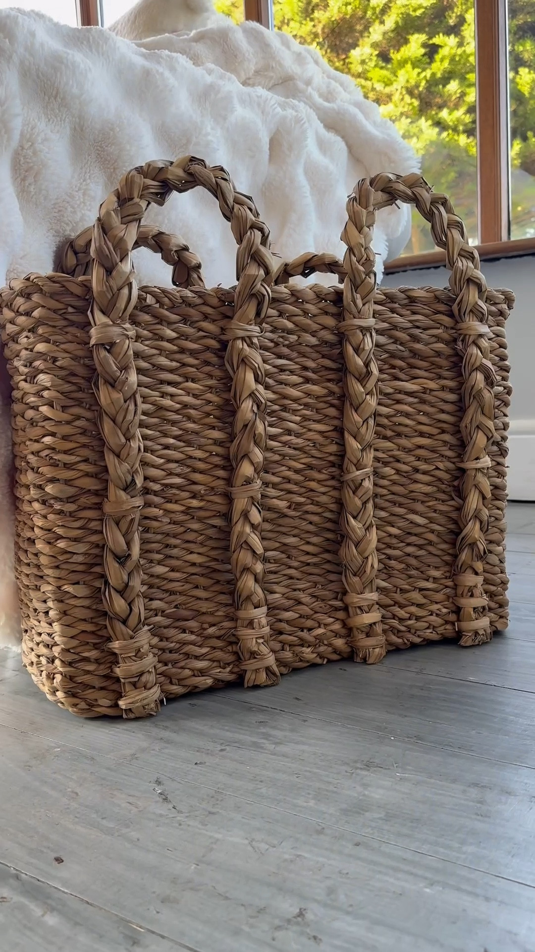Pottery Barn Basket Dupe #potterybarnduoe #seagrassbasket

#LTKHome