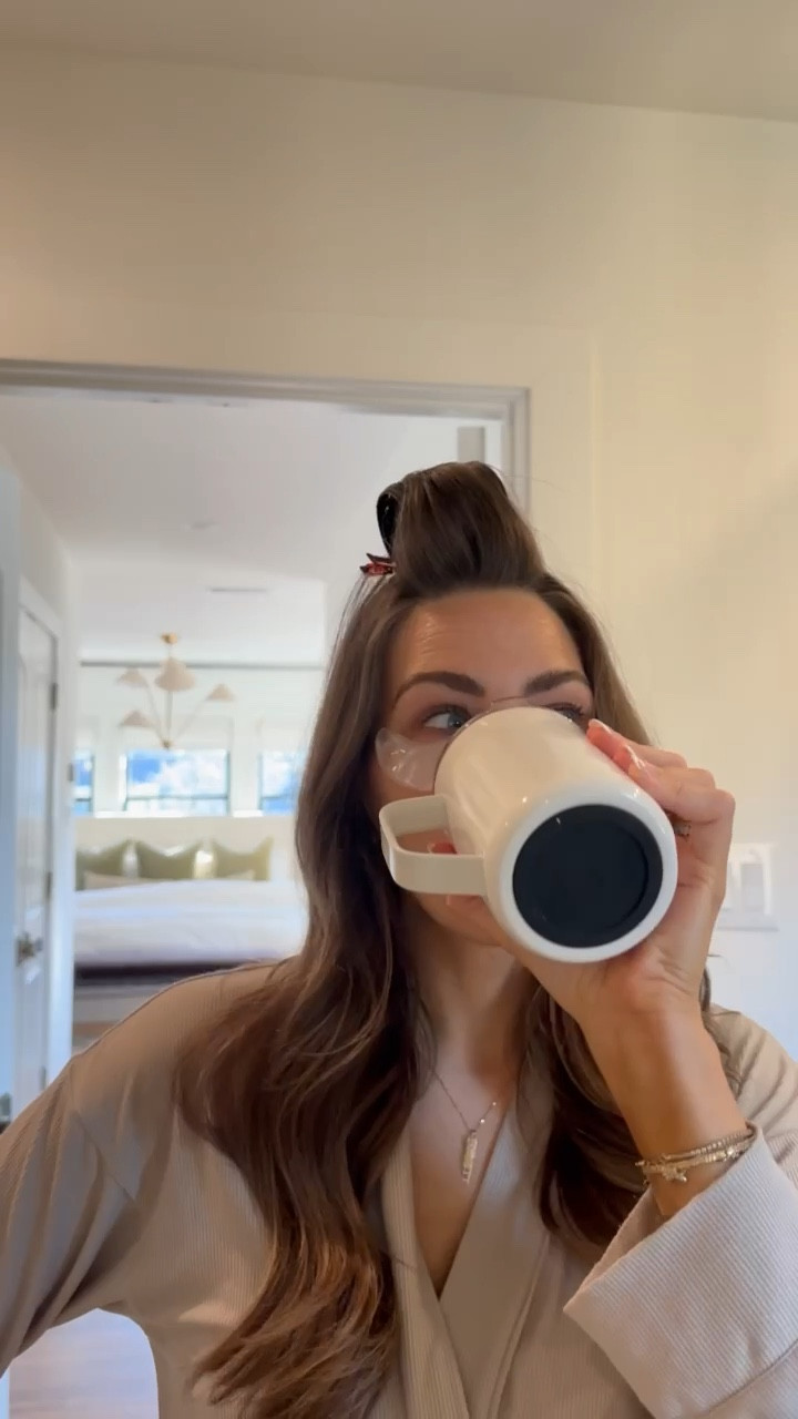 Spend the day with me & Tarte💜

Tarte was so kind to come over and show me a sneak peak of new products & made this mama feel extra beautiful!

Also linkedmy favs + what she used on me!
Code: ALOPROFILE to save sitewide on Tarte products

 

#LTKHome #LTKBeauty #LTKStyleTip