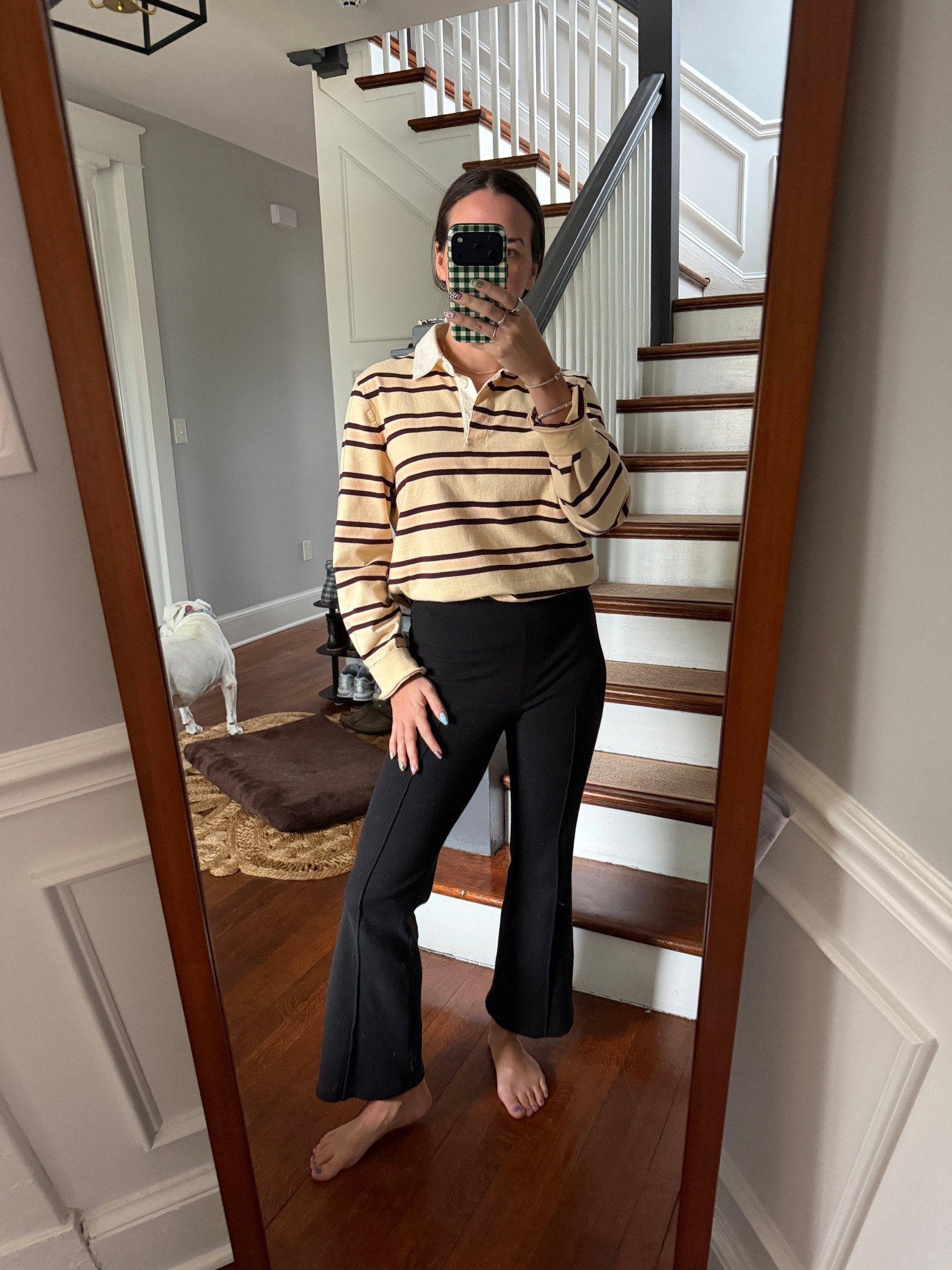 My favorite @jcrew rugby top in yellow stripes and my black @donnikick flare pants to work from home.


#LTKWorkwear #LTKootd
