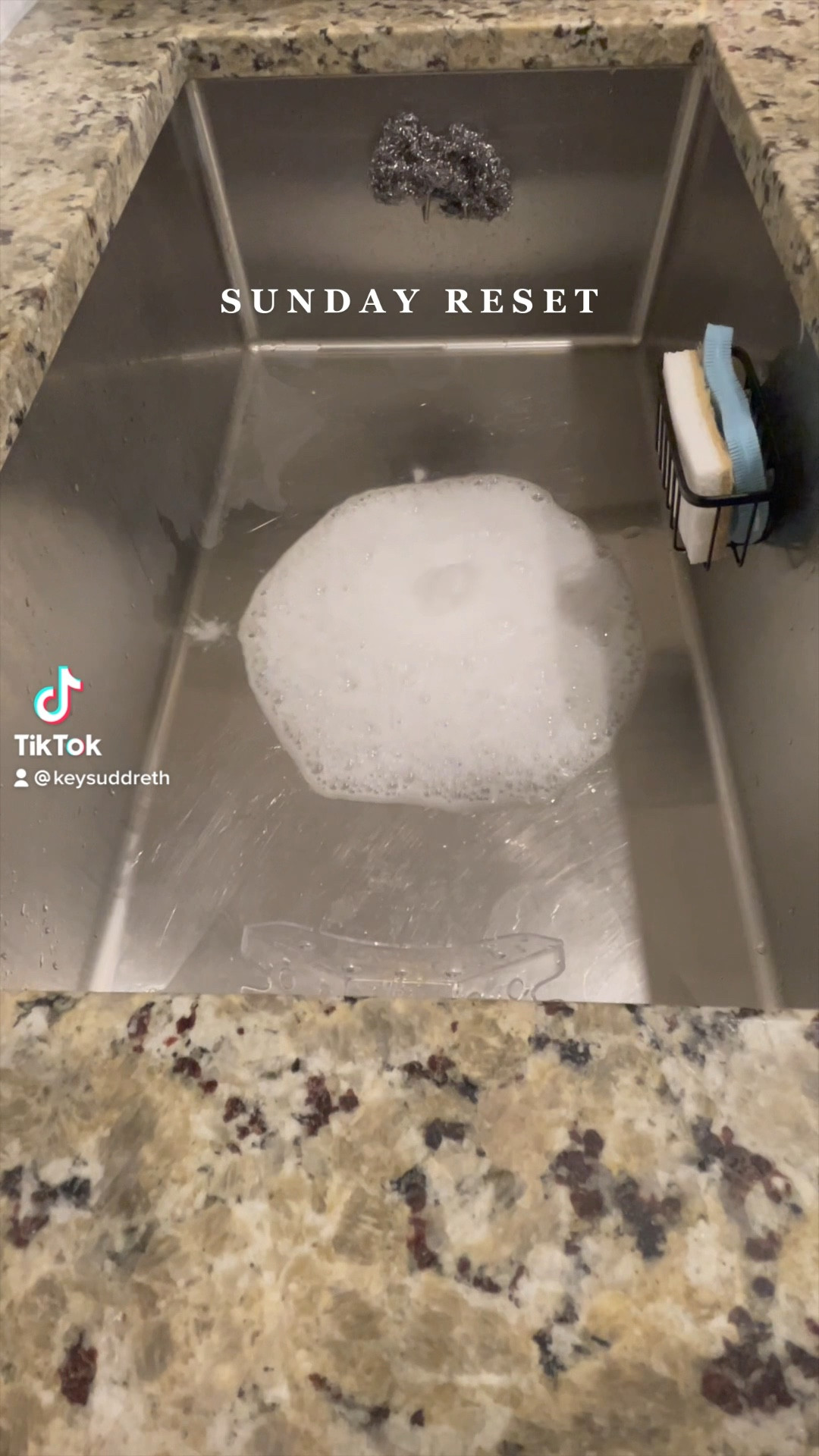 S U N D A Y   R E S E T 🫧🧺🧹

Some of my go to products for cleaning my home!

Follow my shop @keyannasuddreth on the @shop.LTK app for more content!


#LTKhome #LTKunder50 #LTKunder100