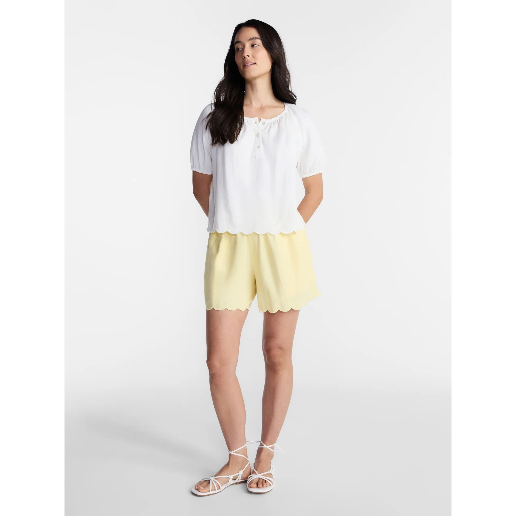 Time and Tru Women's Linen Blend Shorts with Scalloped Hem, Sizes XS-XXXL - Walmart.com | Walmart (US)