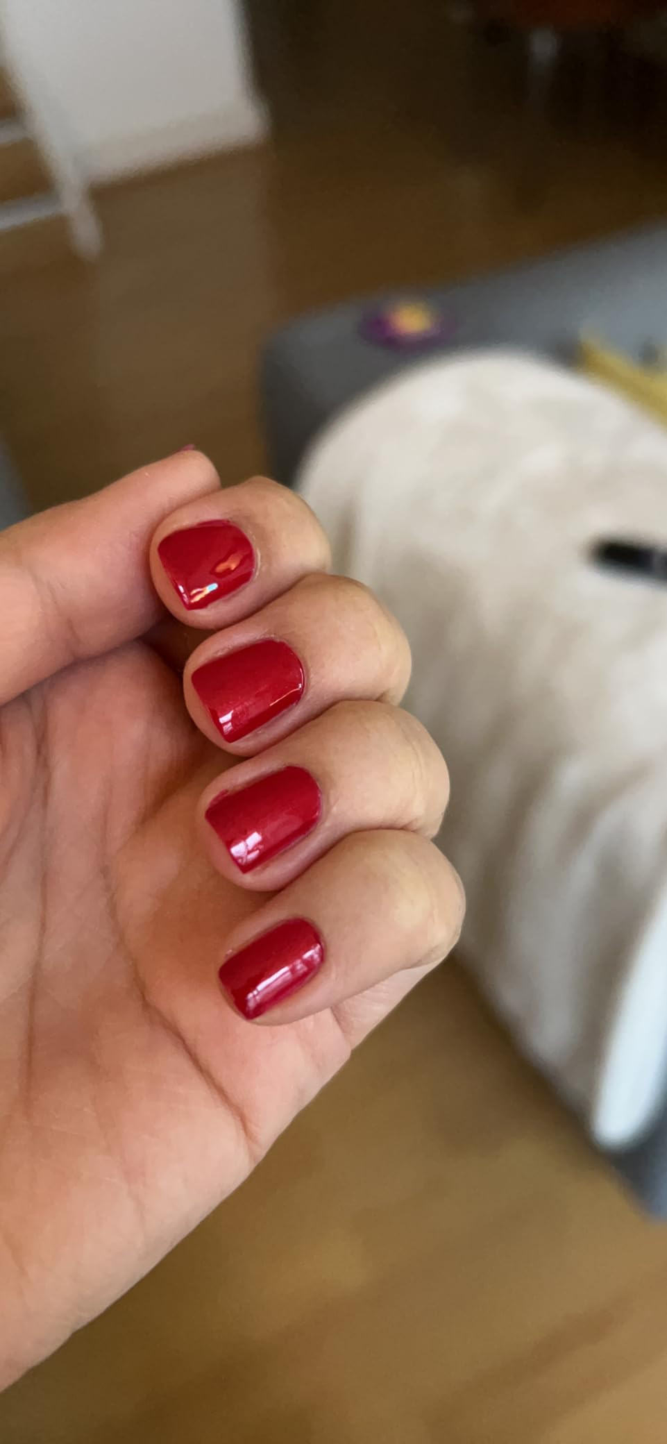 essie Gel Couture Longlasting High Shine No UV Lamp Required Nail Polish Sheer Nude Pink Colour, ... | Amazon (UK)