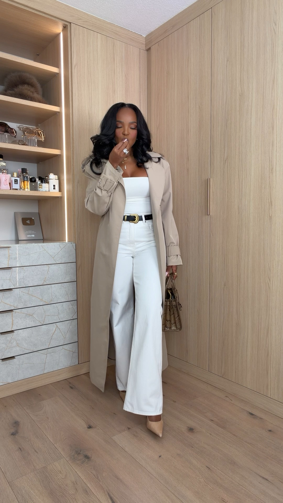 Scroll to shop 👇🏽 Everything from this look is linked below ✨  

Size Small | 5’4” | 140 lbs  

📲 Download the FREE LTK app & follow @kirasfashionfinds  

Petite summer outfit, women’s outfit ideas, everyday style, affordable fashion, summer fashion  #LTKPetite #LTKootd #LTKSeasonal