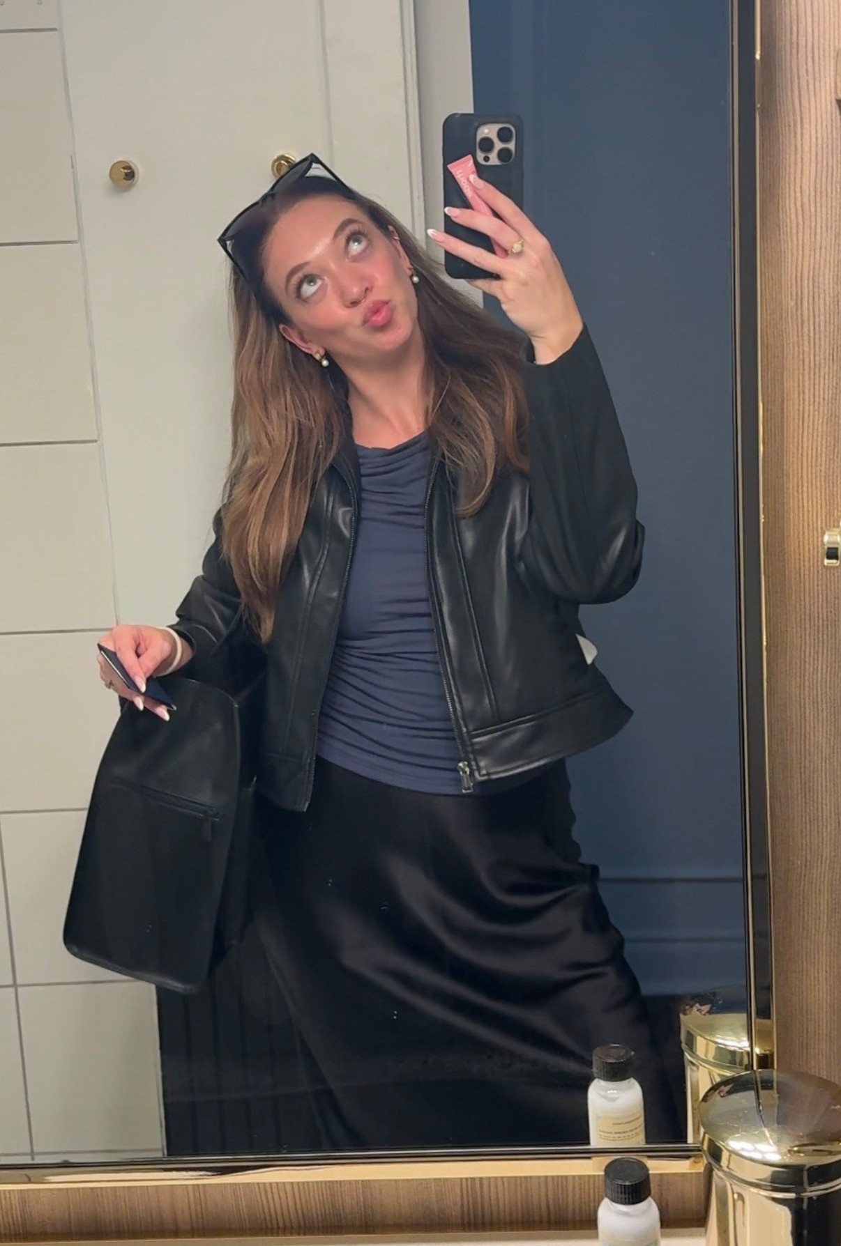 Travel and office outfit for a day of client meetings! This skirt hardly wrinkles so it was perfect for a long day of work travel and meetings. 

#LTKTravel #LTKWorkwear #LTKootd