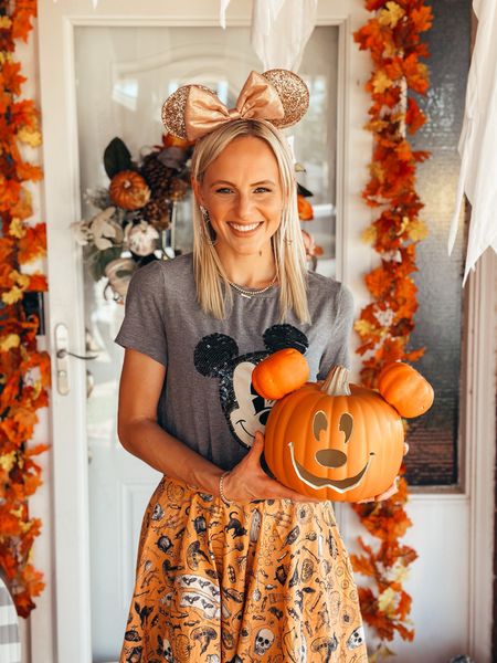 Mickey Mouse Pumpkin DIY. Here’s links to shop the items to create your very own Mickey Mouse pumpkin!

#LTKHalloween #LTKhome #LTKSeasonal