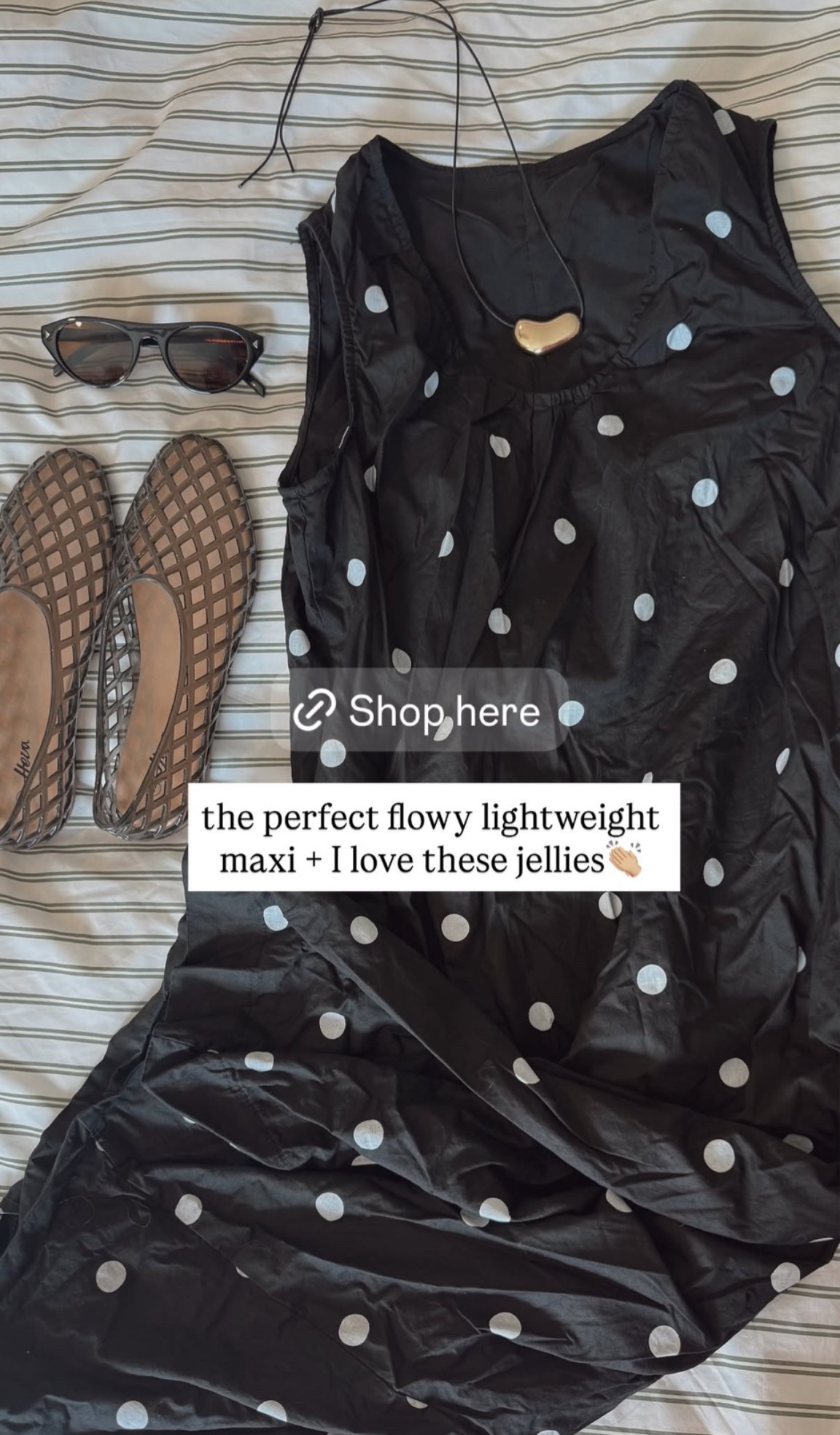 This is the perfect lightweight flowy maxi! And I love these jellies

#LTKootd #LTKmomlife