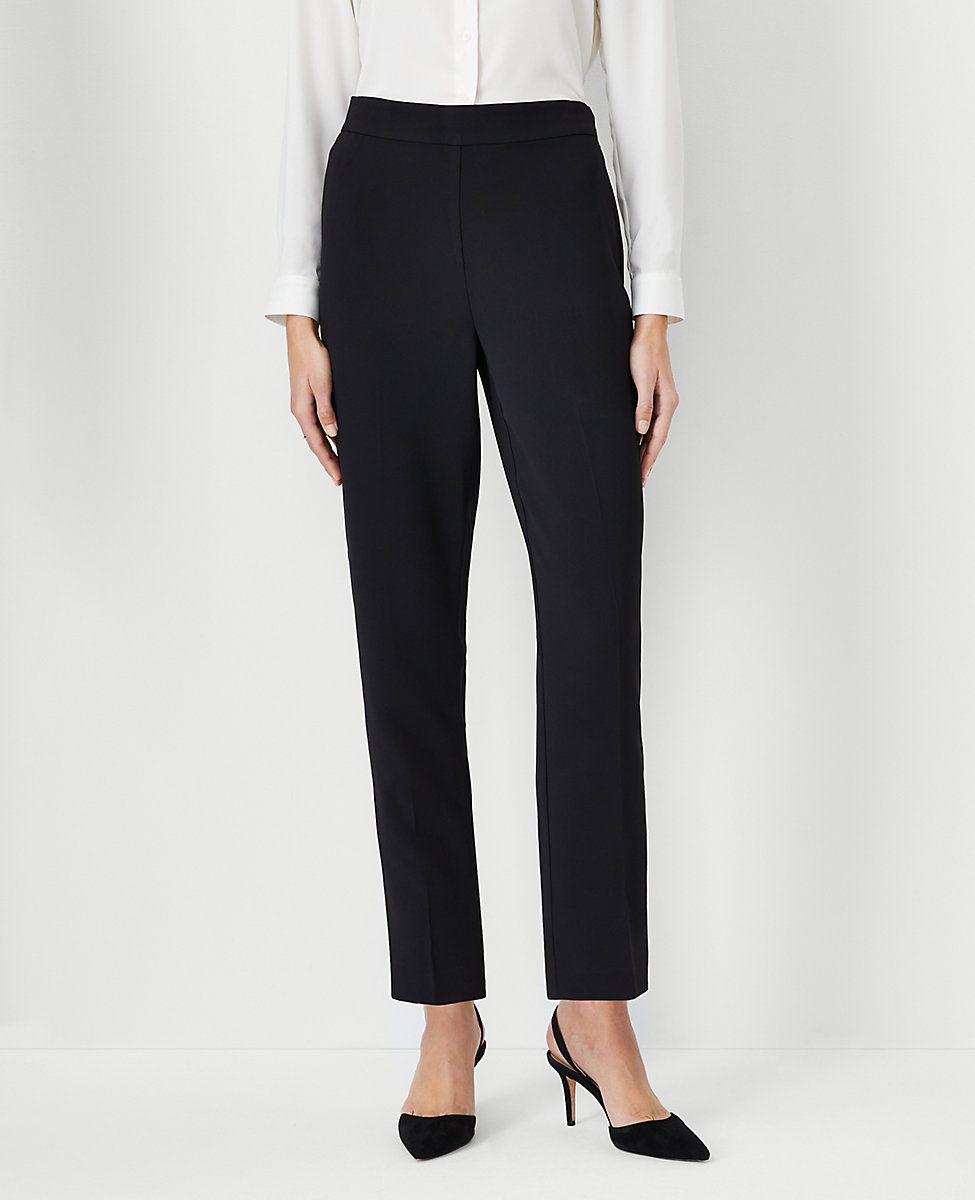 The Petite Side Zip Ankle Pant in Fluid Crepe - Curvy Fit | Ann Taylor (US)