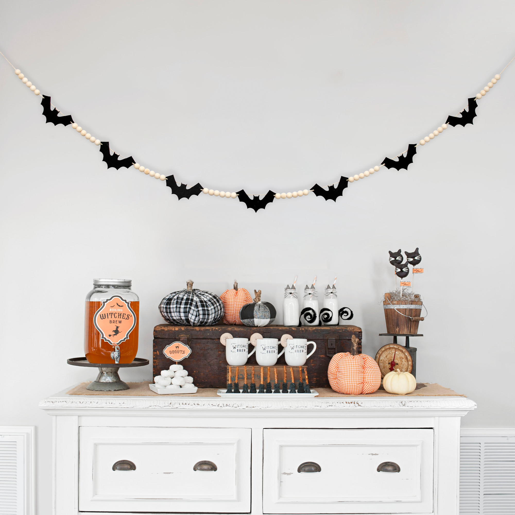 DAZONGE Halloween Decorations Indoor / Outdoor, Wood Halloween Felt Bats Bead Garland Banner for ... | Walmart (US)