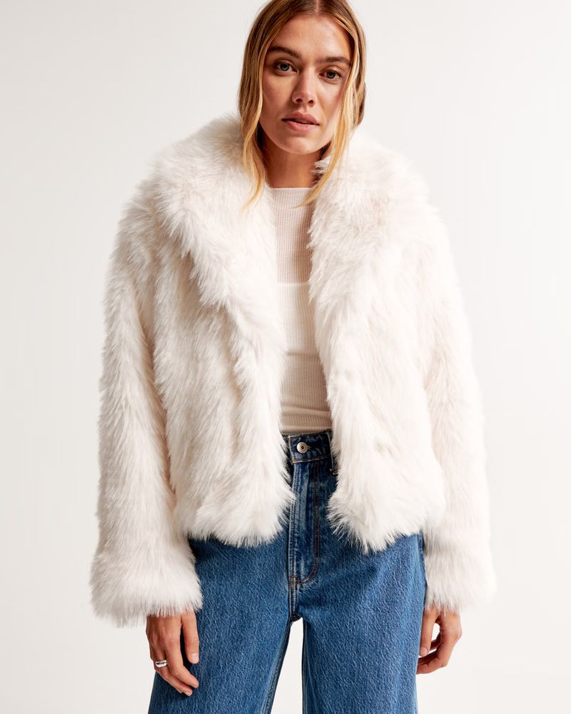Women's Faux Fur Coat | Women's Up To 30% Off Select Styles | Abercrombie.com | Abercrombie & Fitch (US)