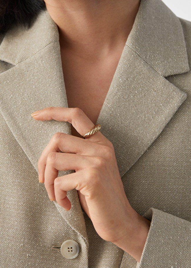 Twisted Sphere Ring | & Other Stories (EU + UK)