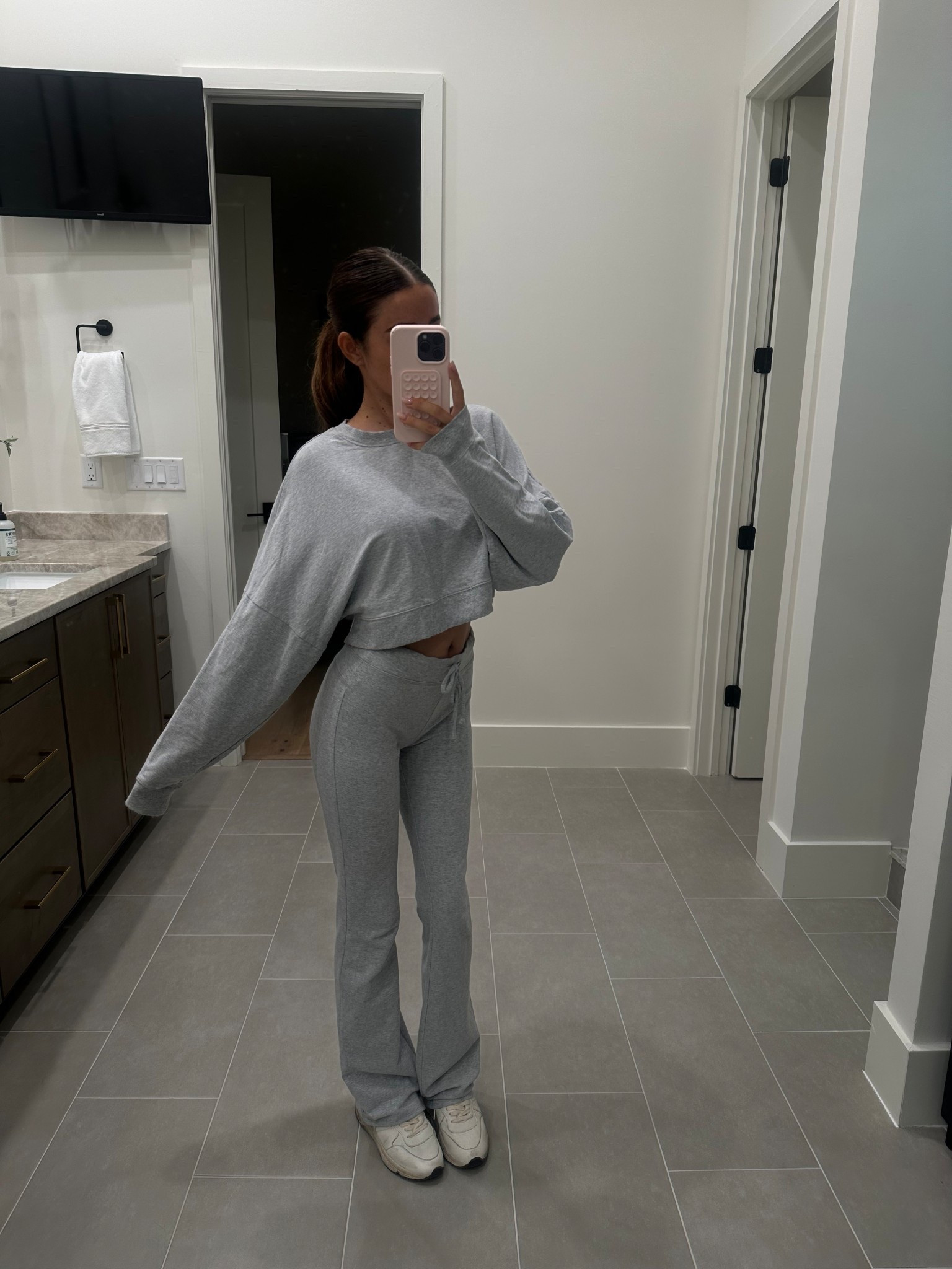 Alo Yoga Sale

#LTKSaleAlert #LTKActive #LTKGiftGuide