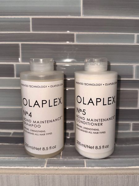 Olaplex shampoo and conditioner. Truly my favorite combo right now. 

#olaplex #shampoo #conditioner #healthyhair

#LTKGiftGuide #LTKunder100 #LTKbeauty