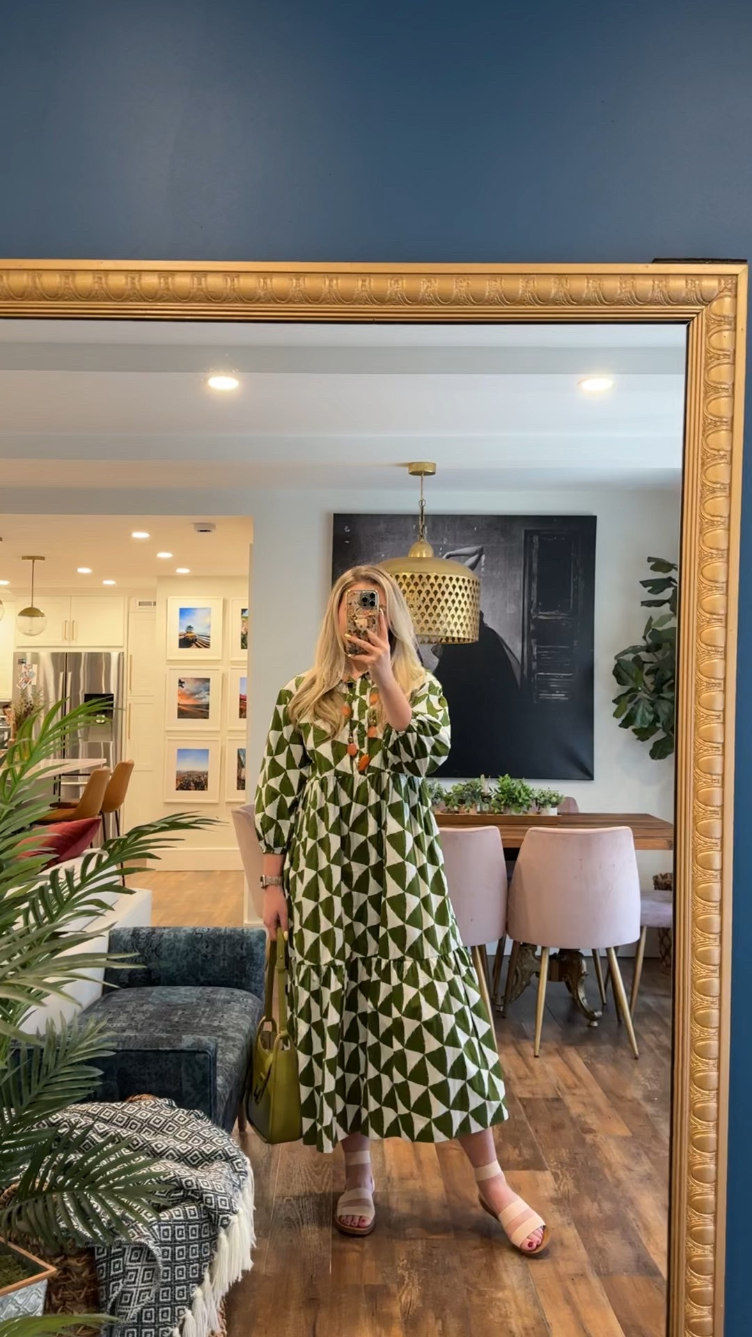 Love the print on this dress, so comfortable and flowy. Wearing a medium.

#LTKMidsize #LTKFindsUnder100 #LTKStyleTip