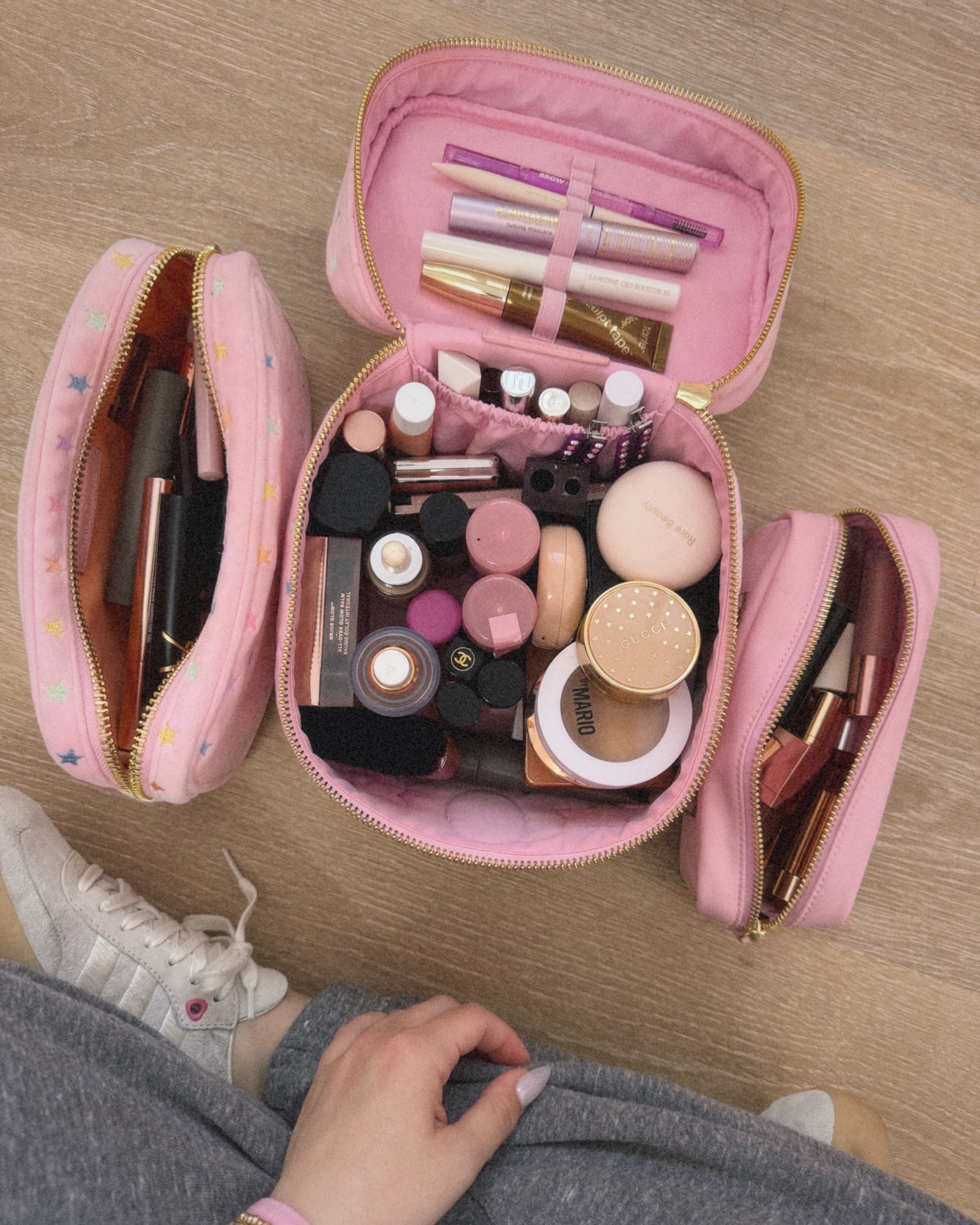 how I store my everyday / current fave makeup in my stoney clover pouches (specifically the park and beach collab, duh) 💖

#LTKxSephora #LTKtravel #LTKbeauty