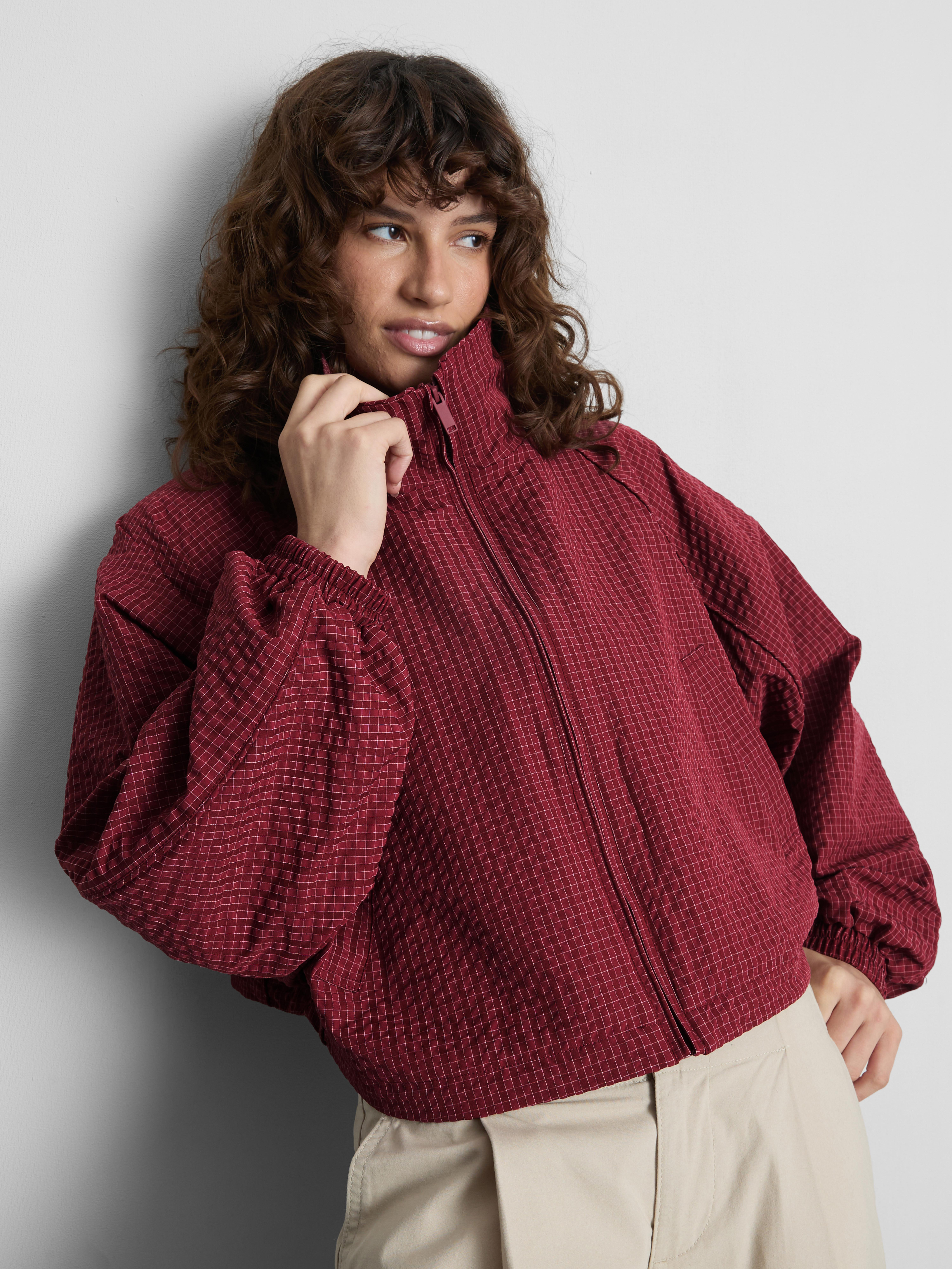 The Primark Scene | Cropped Check Windbreaker | Primark UK