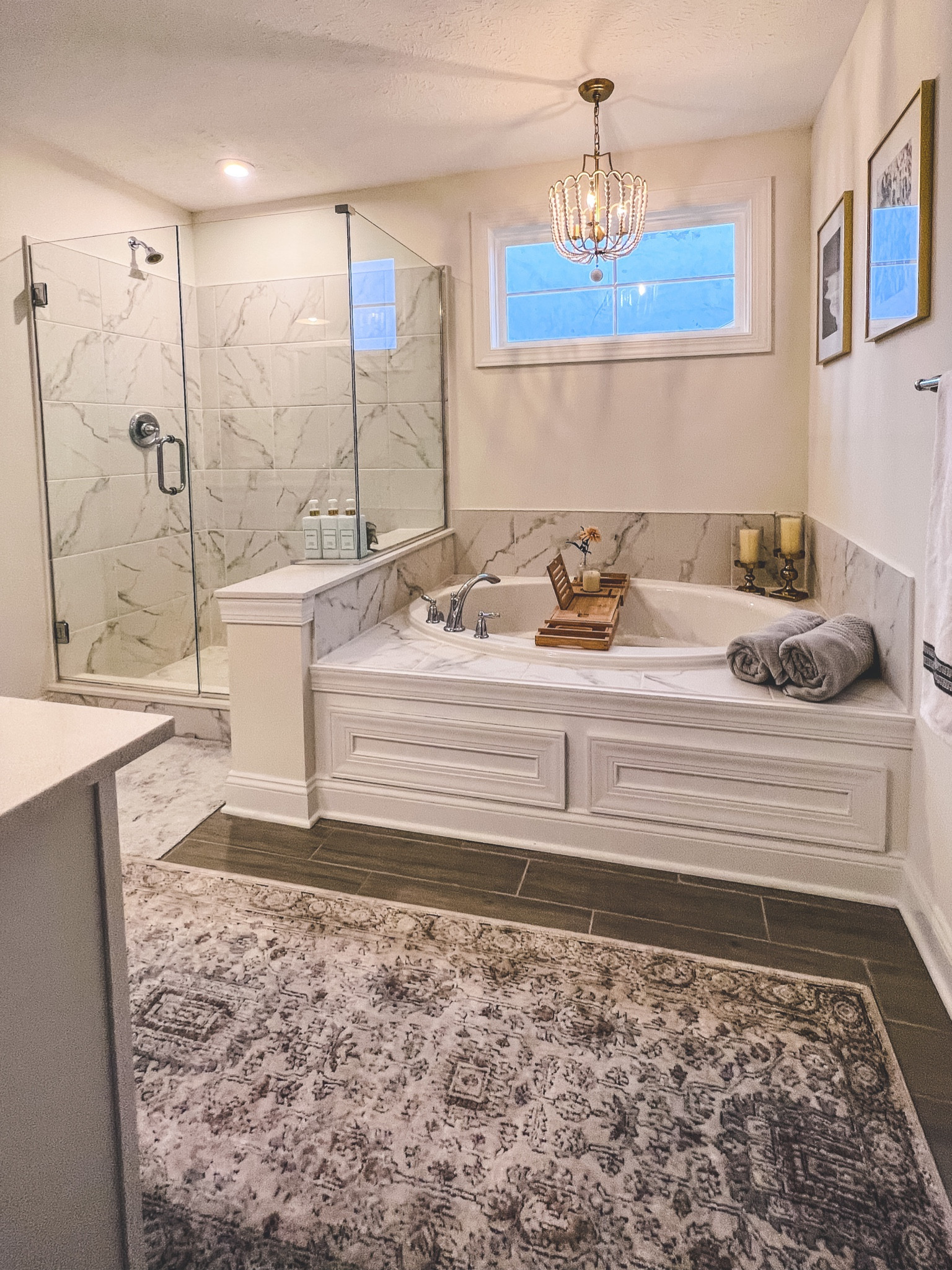 My master bathroom 

Master bath, primary bath, In my home, Amazon home, Amazon find, Amazon home decor, bathroom decor, chandelier, bathroom lighting, shower dispensers, towel warmer

#LTKFind #LTKhome
