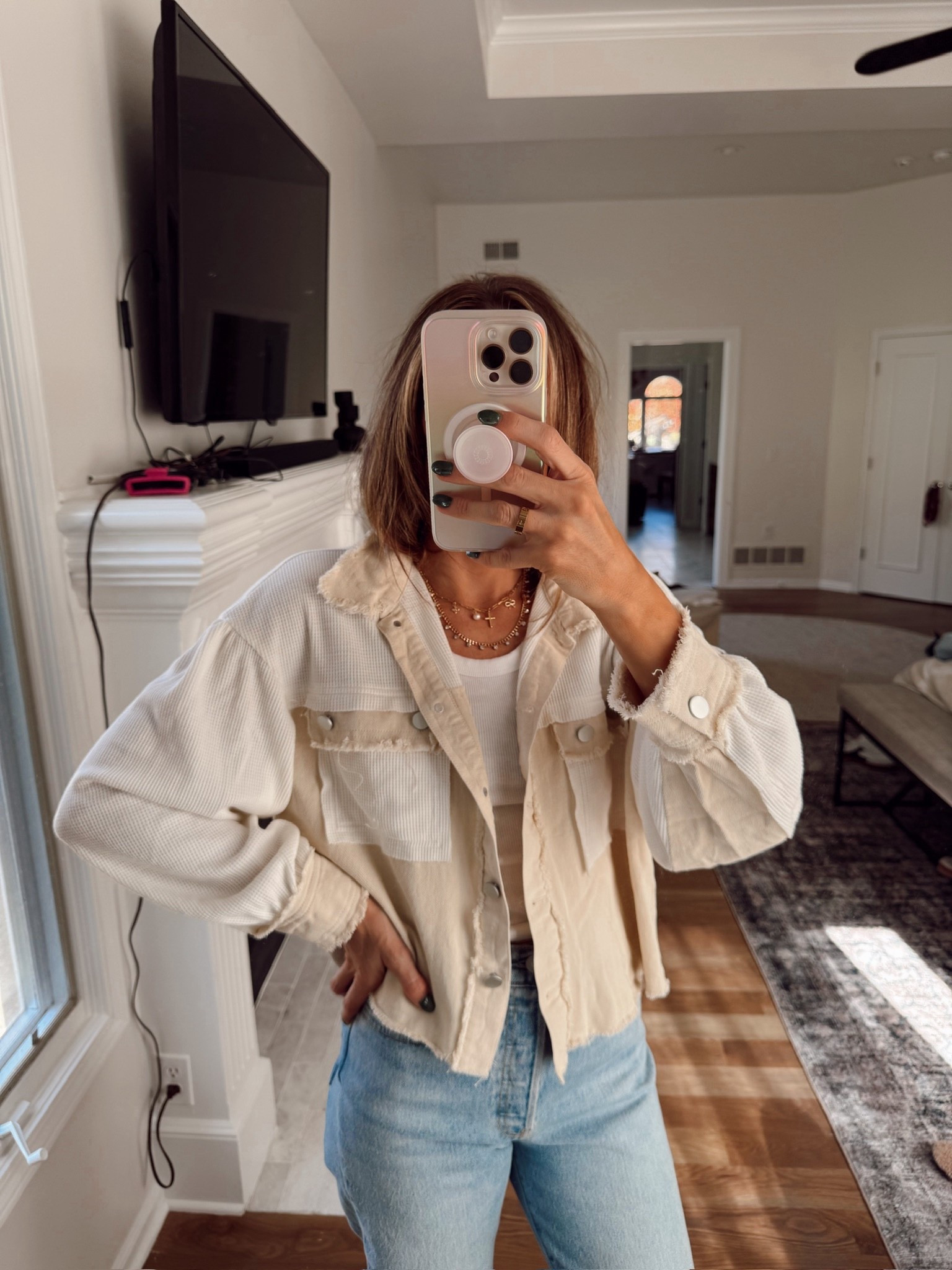 Looks like Free People. Costs way less. Period.

Love the color blocking on these + adds a little pop of color into your wardrobe! 