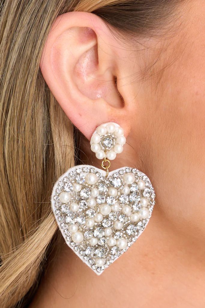 Blooming Hearts White Beaded Earrings | Red Dress 