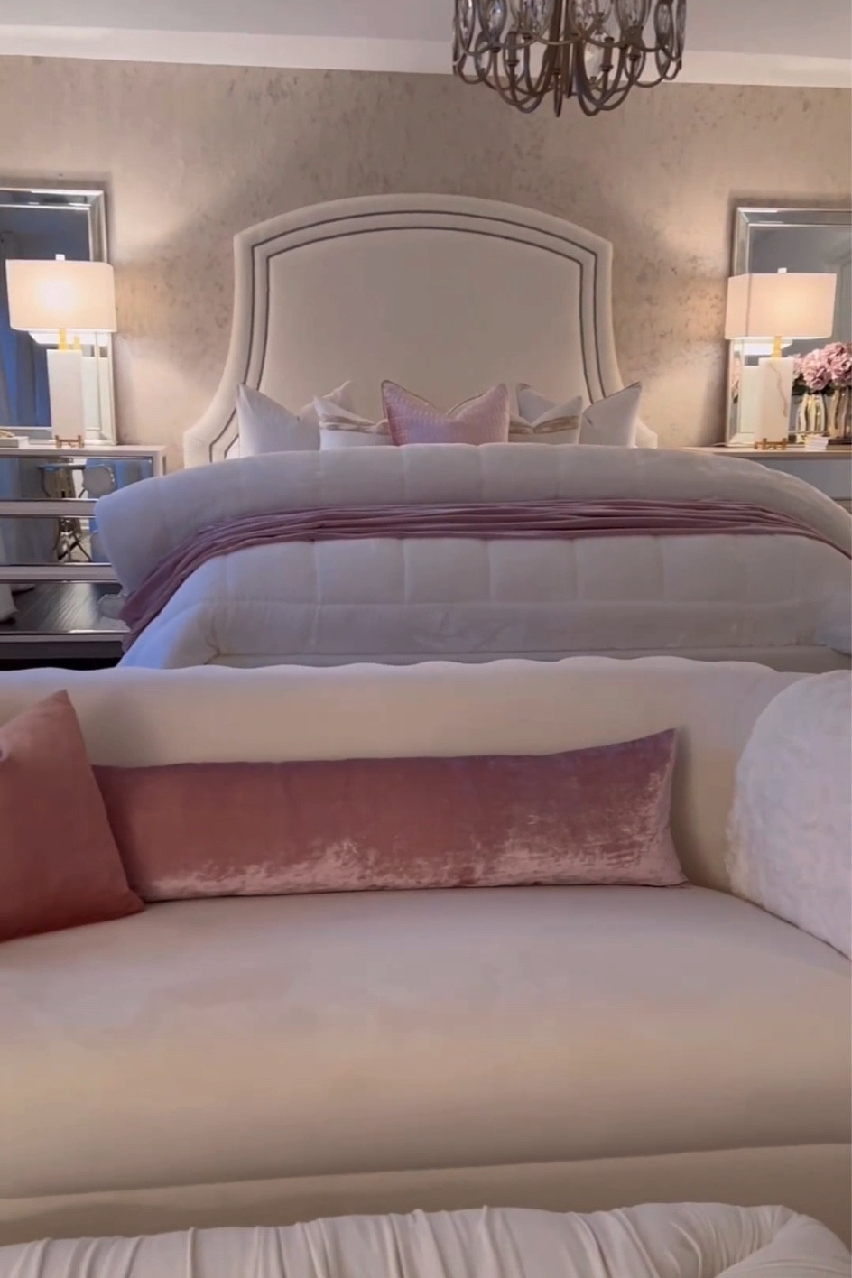 Farah’s Gorgeous bedroom makeover  

#LTKhome #LTKGiftGuide