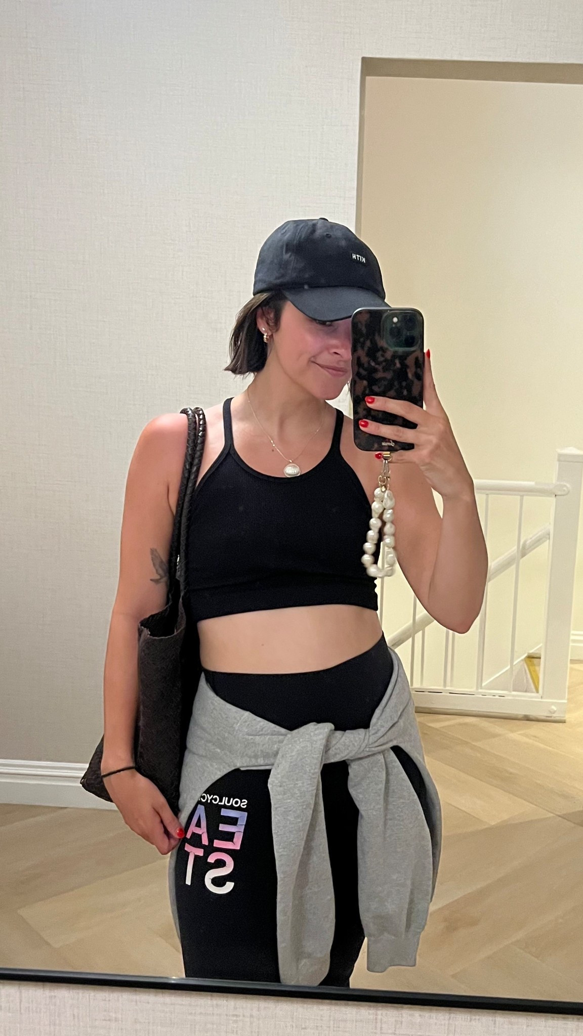 The BEST workout top! I’ve owned this one since 2018👀🤭

Free people
Workout 
Working out
Pilates outfit 
Yoga outfit 
Walking outfit
Hot girl walk

#LTKFindsUnder50 #LTKPetite #LTKActive
