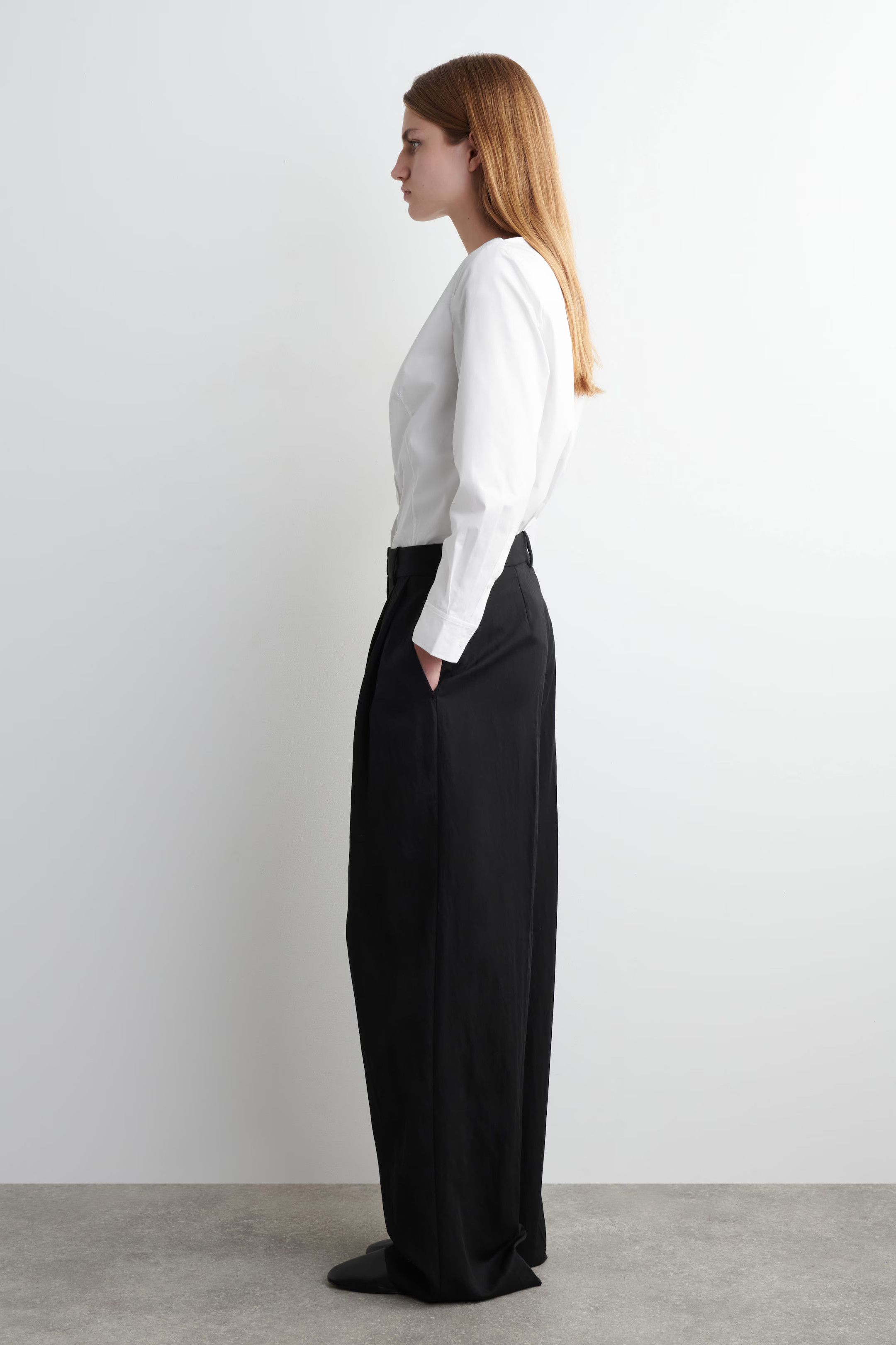 RELAXED FLUID WIDE-LEG PANTS - BLACK | COS | COS (EU)