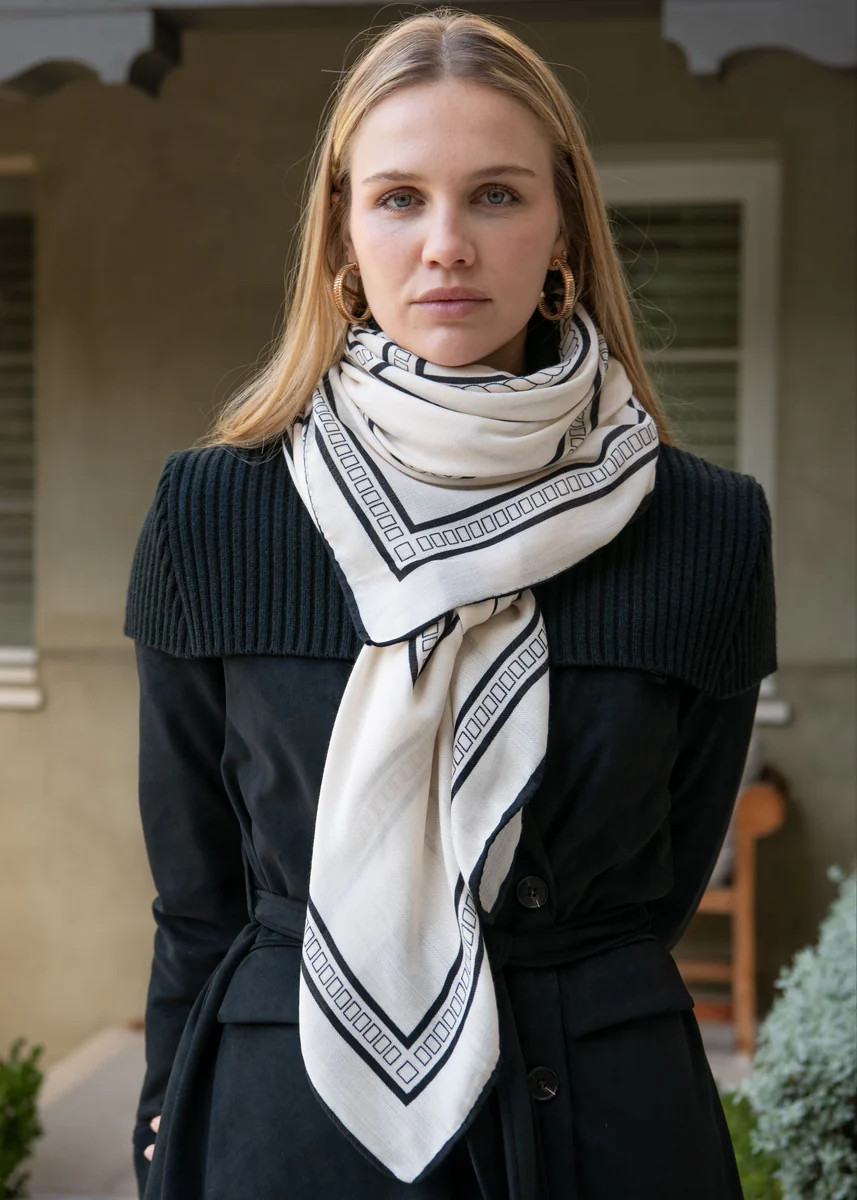 Calvin Cream and Black Geometric Horseshoe Shawl | Benaar La