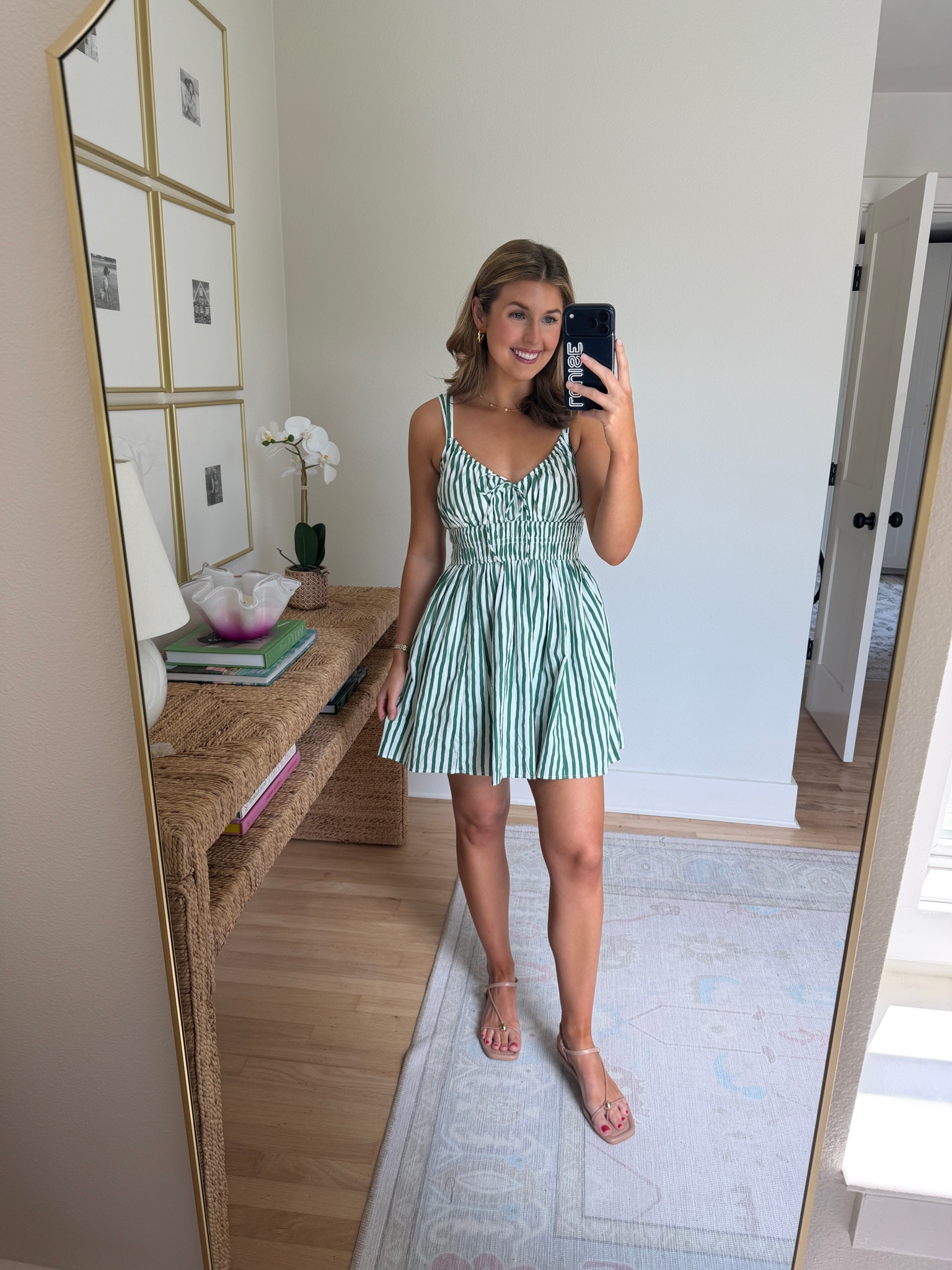 Easy summer outfit idea! Wearing a S