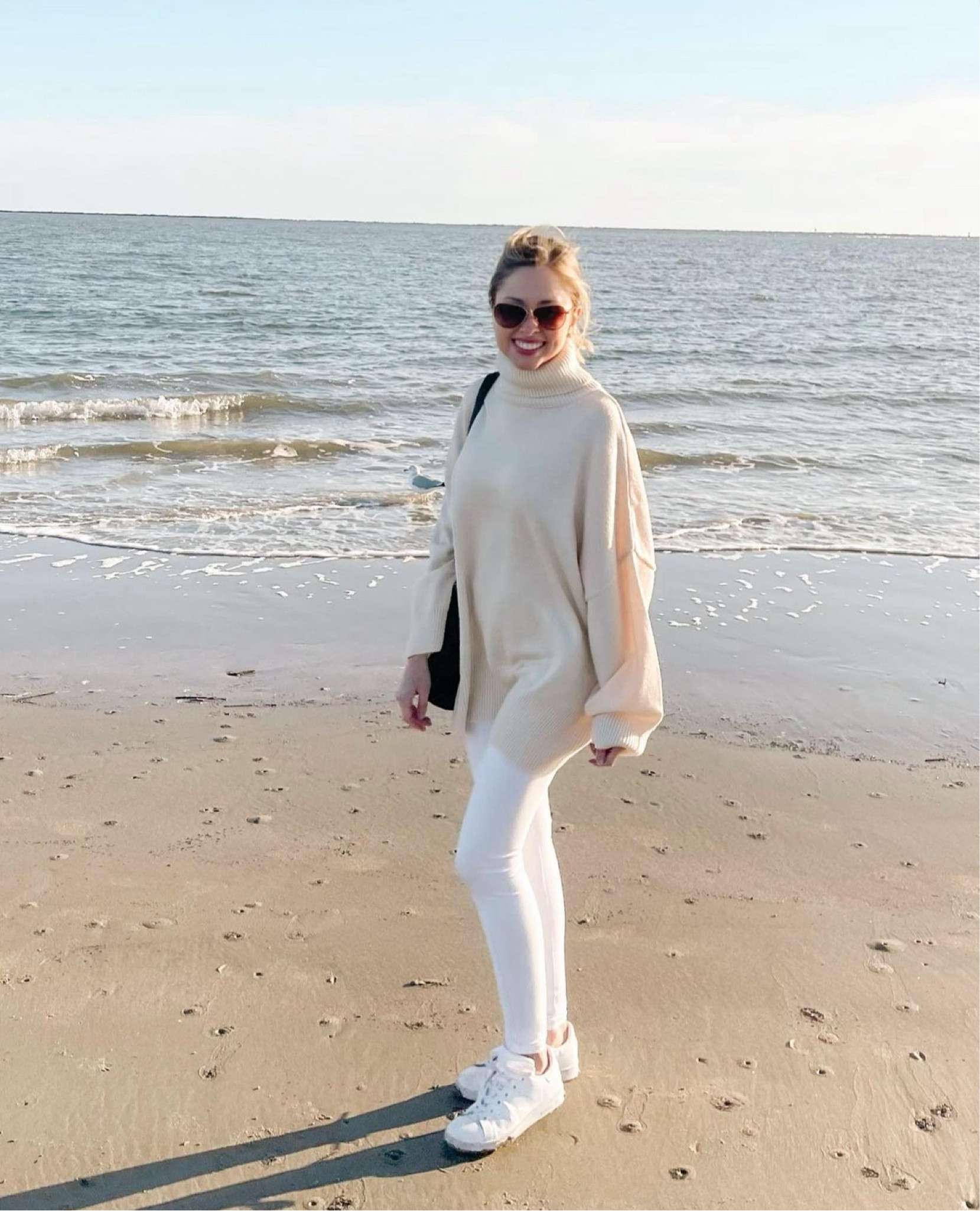 Cozy Diane Keaton/coastal gran summer 🐚 👒 

#oversizedsweater #coastalgrandmother

#LTKSaleAlert #LTKSeasonal #LTKTravel