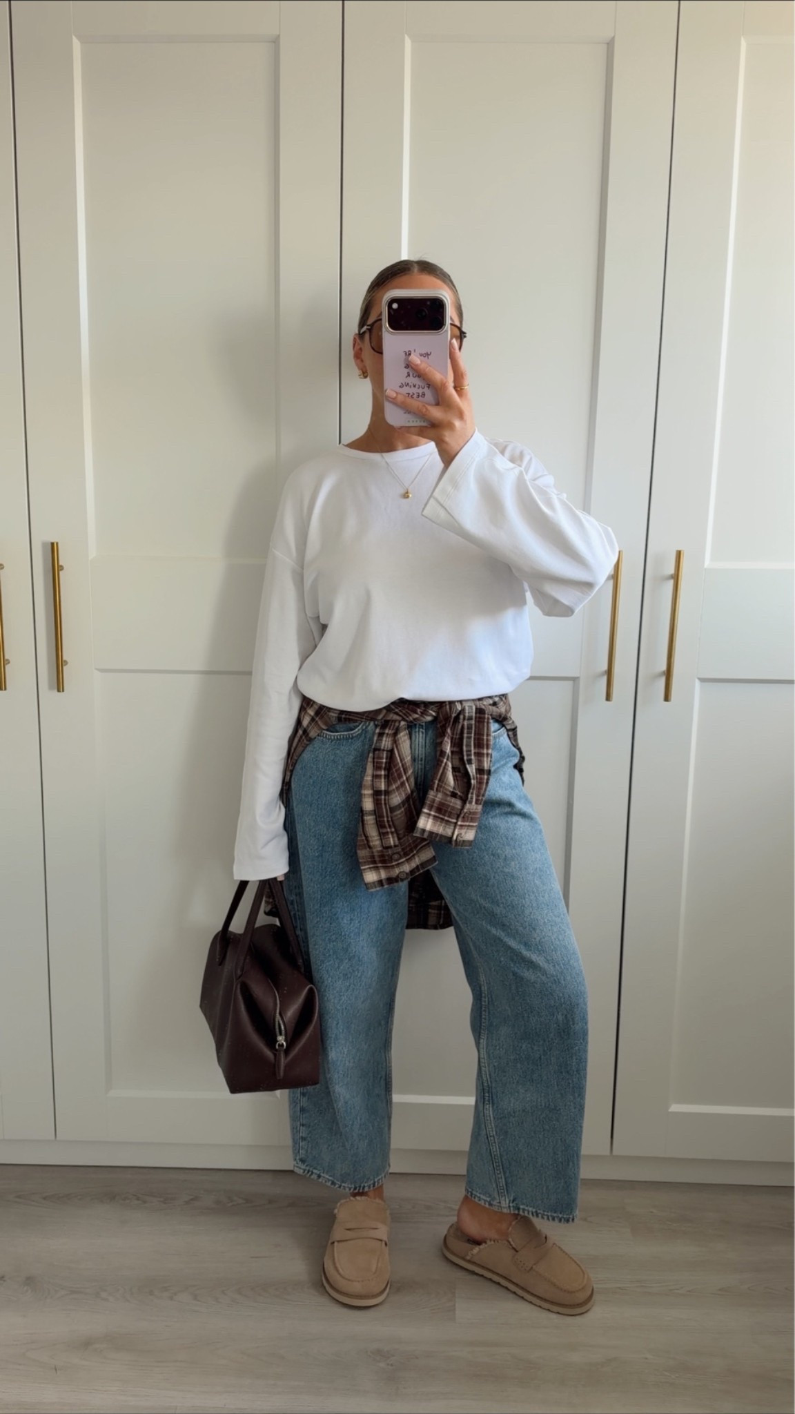 Casual warm autumn outfit 

Top: small
Shirt: medium
Jeans: 10 short

#LTKautumn #LTKjeans #LTKstyletip