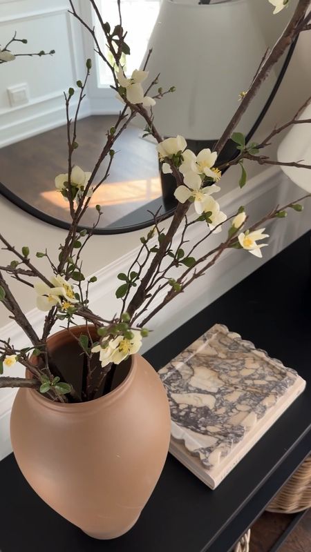 AFLORAL SALE! My favorite spring blooms and branches all come from Afloral, and right now they’re doing 25% off orders of $100+ with code NOJOKE through tomorrow 4/2! 

#LTKsalealert #LTKstyletip #LTKhome