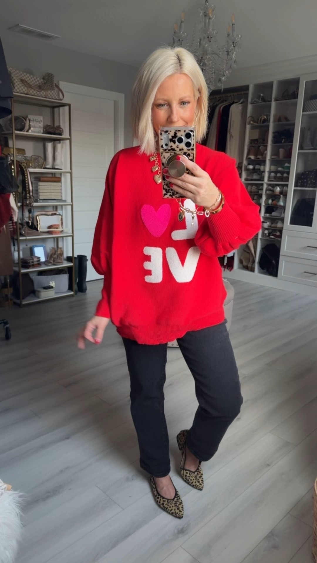 This sweater is amazing quality and had an adorable fit!!!
⬇️⬇️⬇️
Sweater medium (probably should have done small)
Jeans sized down to a 2 (run big)
Shoes TTS


#LTKSeasonal #LTKootd #LTKSaleAlert