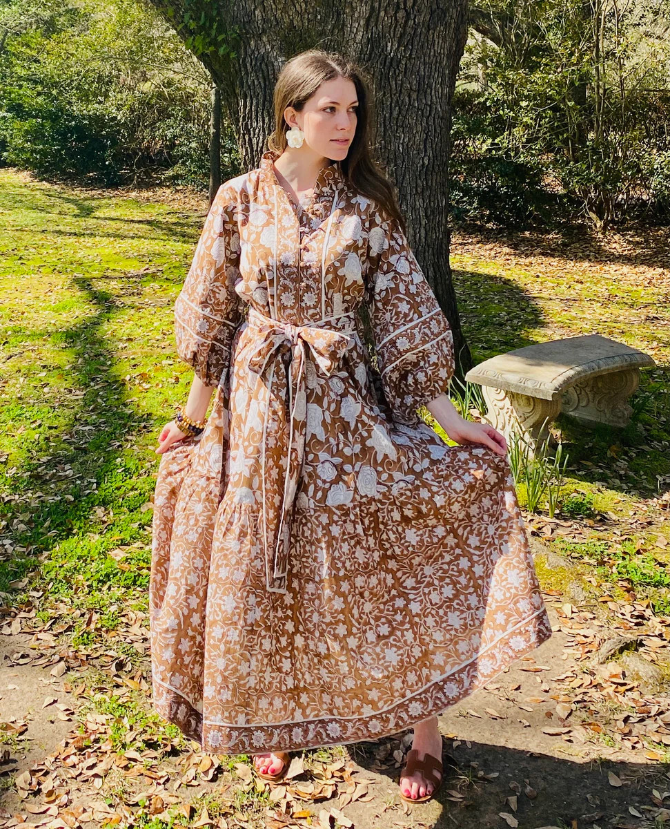 Sue Sartor Flounce™️ | Deep Khaki / White Sonoma Rose | SUE SARTOR