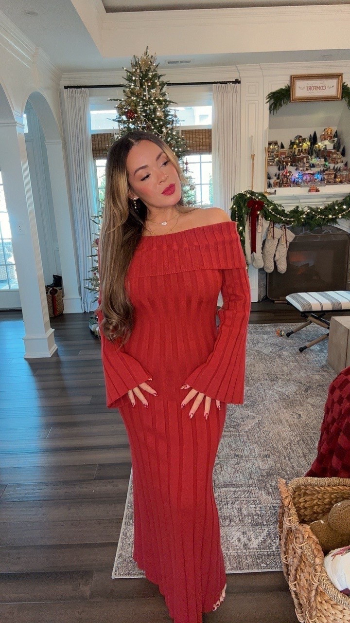 The perfect Christmas party dress! 

Red sweater dress // New Year’s party outfit // cozy fashion 

#LTKMidsize #LTKHoliday #LTKootd