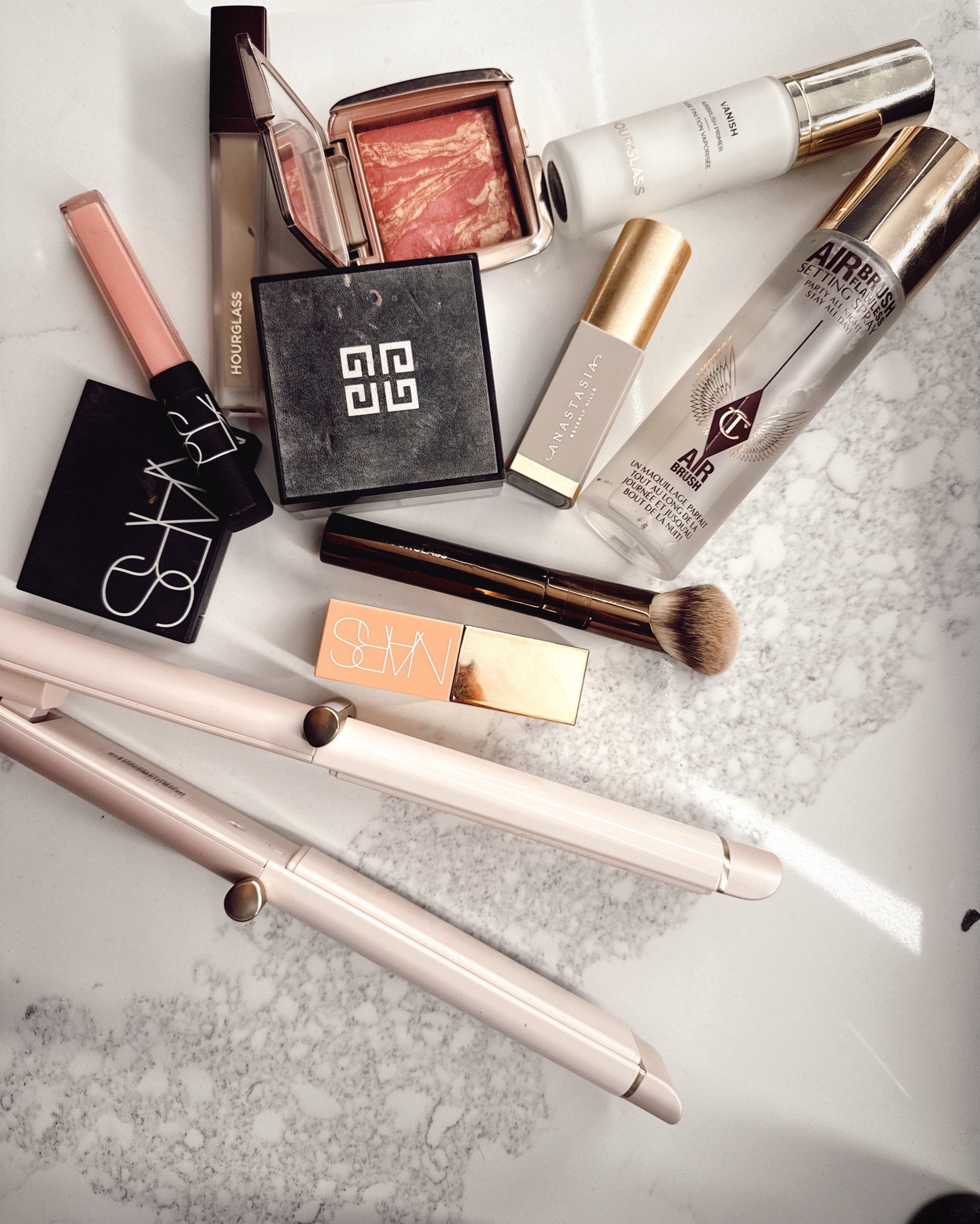 The OG lineup for a long lasting flawless makeup look that will last all day! All found at Nordstrom Beauty!




Nordstrom anniversary sale, beauty, hair, makeup, setting spray, nars, mac, hourglass, Lancôme, justclassicallycassidy

#LTKBeauty #LTKgrwm