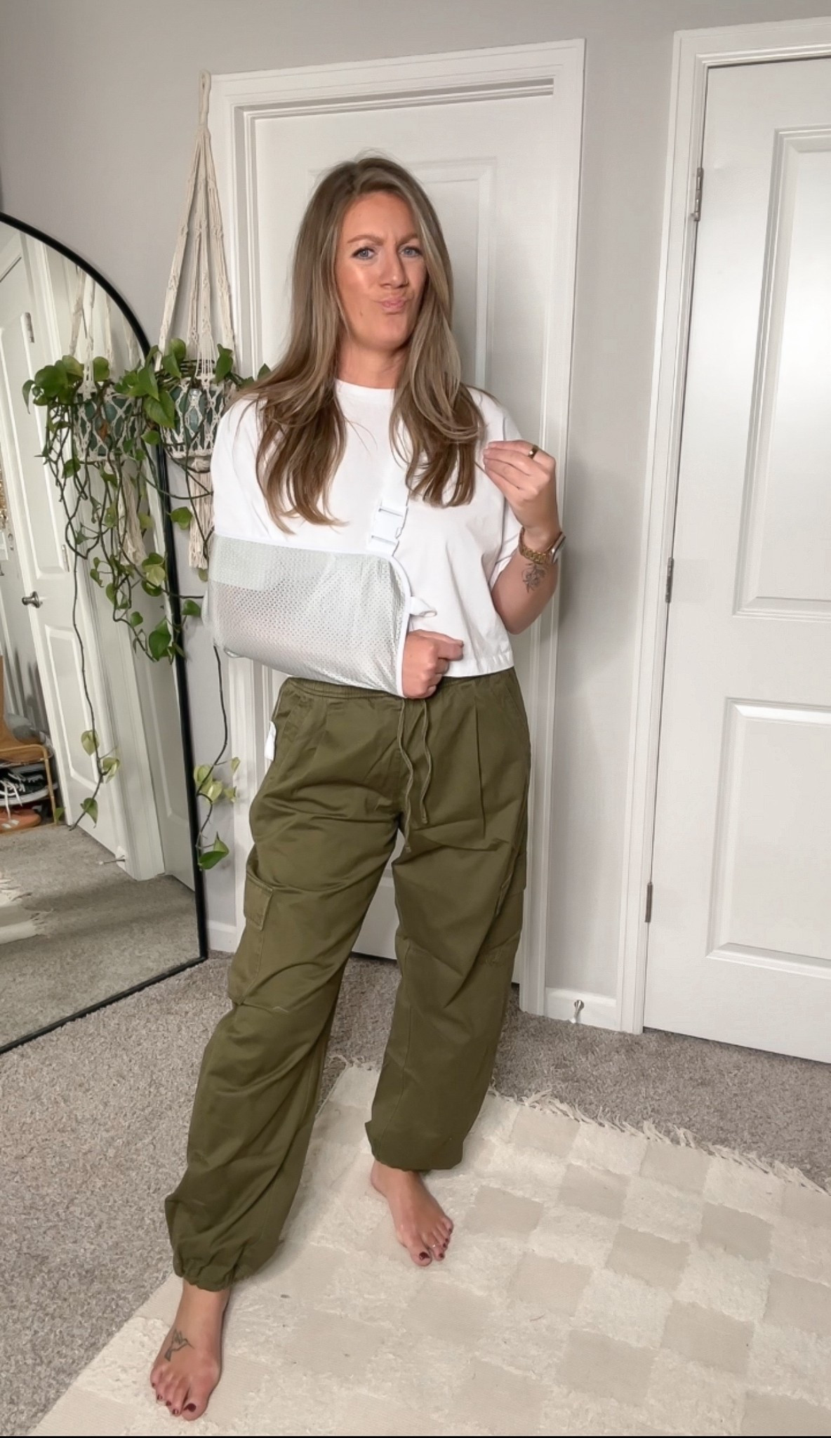 Medium tee, large tall pants 
🇨🇦 links too 

#LTKMidsize #LTKTall #LTKOver40