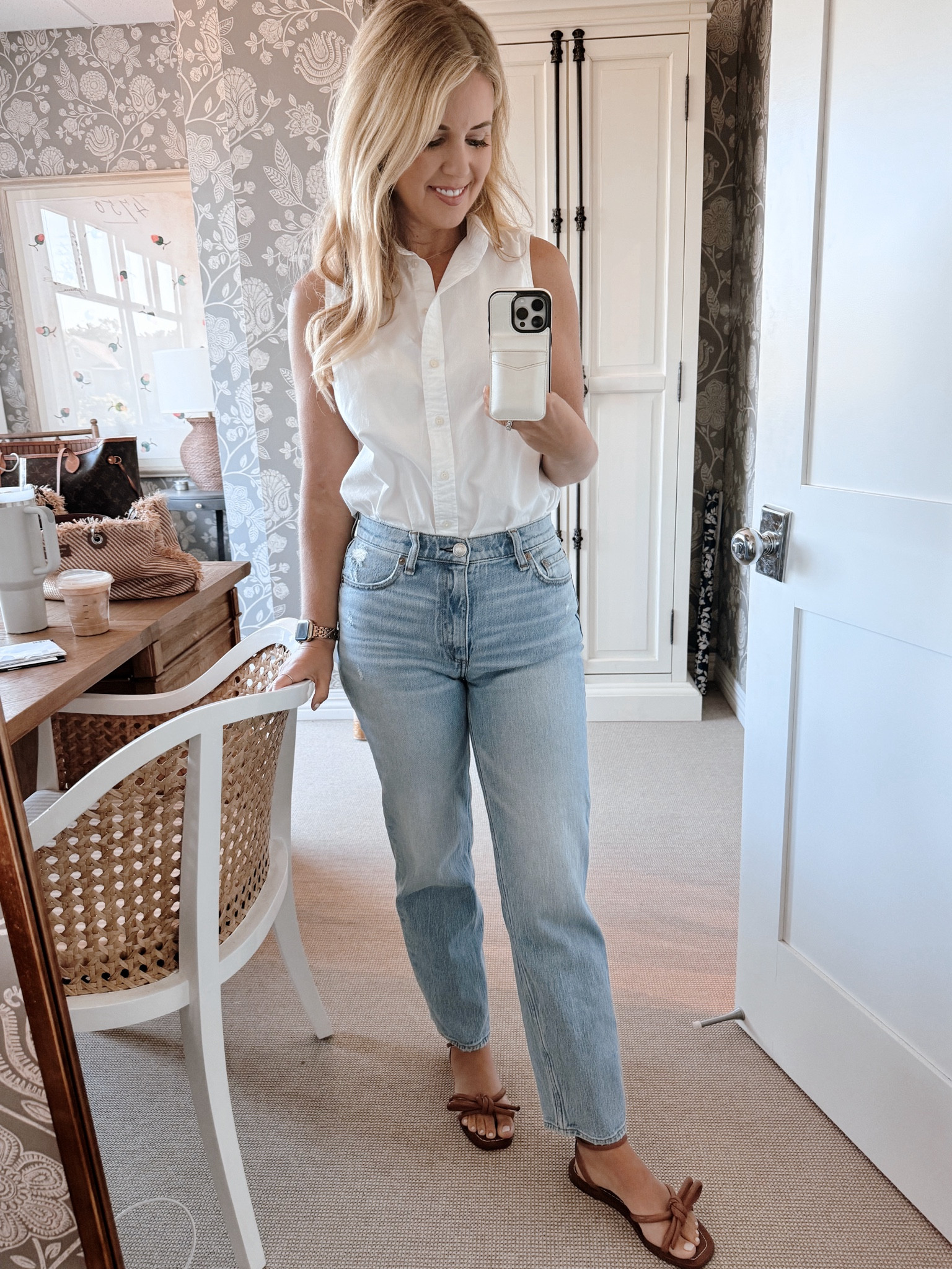 Sporting my most recent purchase from Charleston- love these sandals for summer ❤️