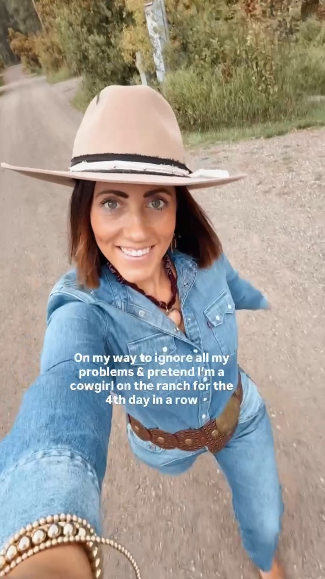 Denim on denim! What I wore on the ranch 🐴🐄⛰️🍂

Levi’s western Denim shirt - size small 
Levi’s Western jeans - size up one (wearing a 28)
Disc Belt - size small 
Hat - custom from Rustler
Boots - Nashville boutique// linked similar 

#Colorado #Coloradoranch #OTD #WesternStyle #DenimOnDenim #CountryStyle #RanchOutfit #FallOutfit


#LTKOver40 #LTKFindsUnder50 #LTKSaleAlert
