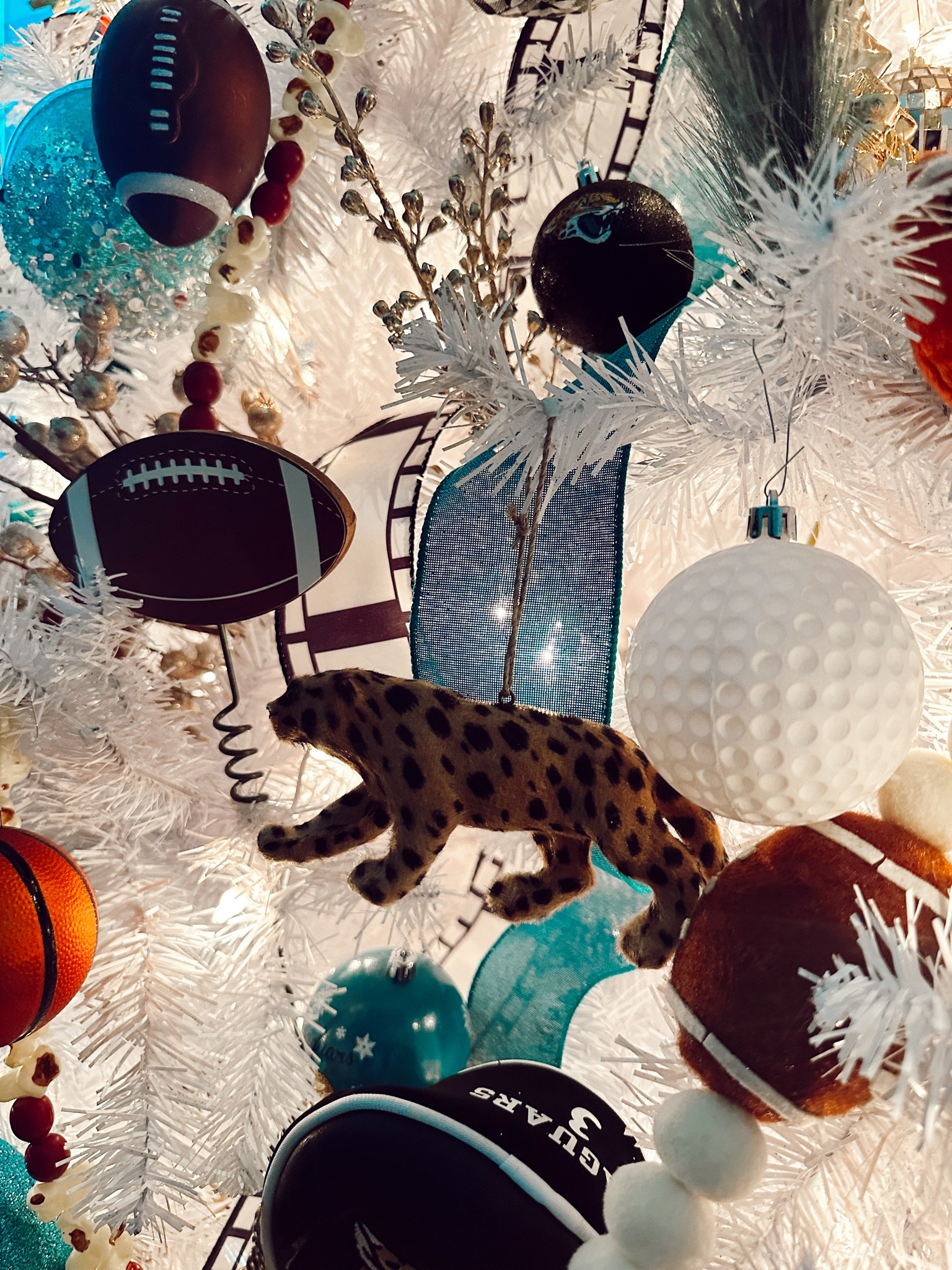 Media room tree up close!

#christmastreedecor 

#LTKHoliday #LTKhome #LTKSeasonal