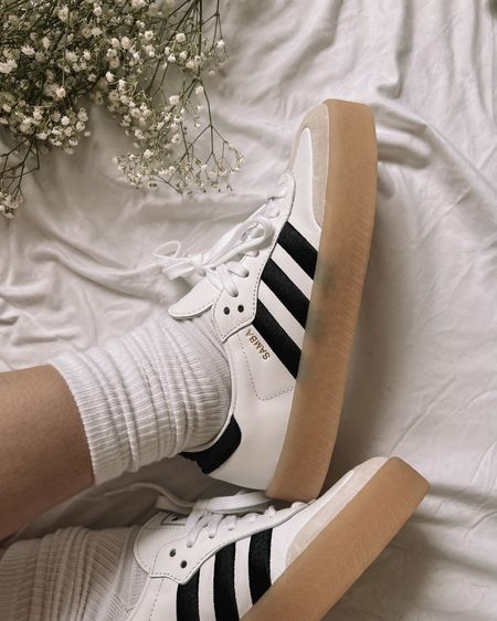 Adidas Samba sneakers - so comfy and on trend for spring! I’m usually a 9.5 and the 9 fits perfectly. Wide foot friendly!!

White & black sambas, classic sambas

#LTKshoes #LTKcanada #LTKsummer