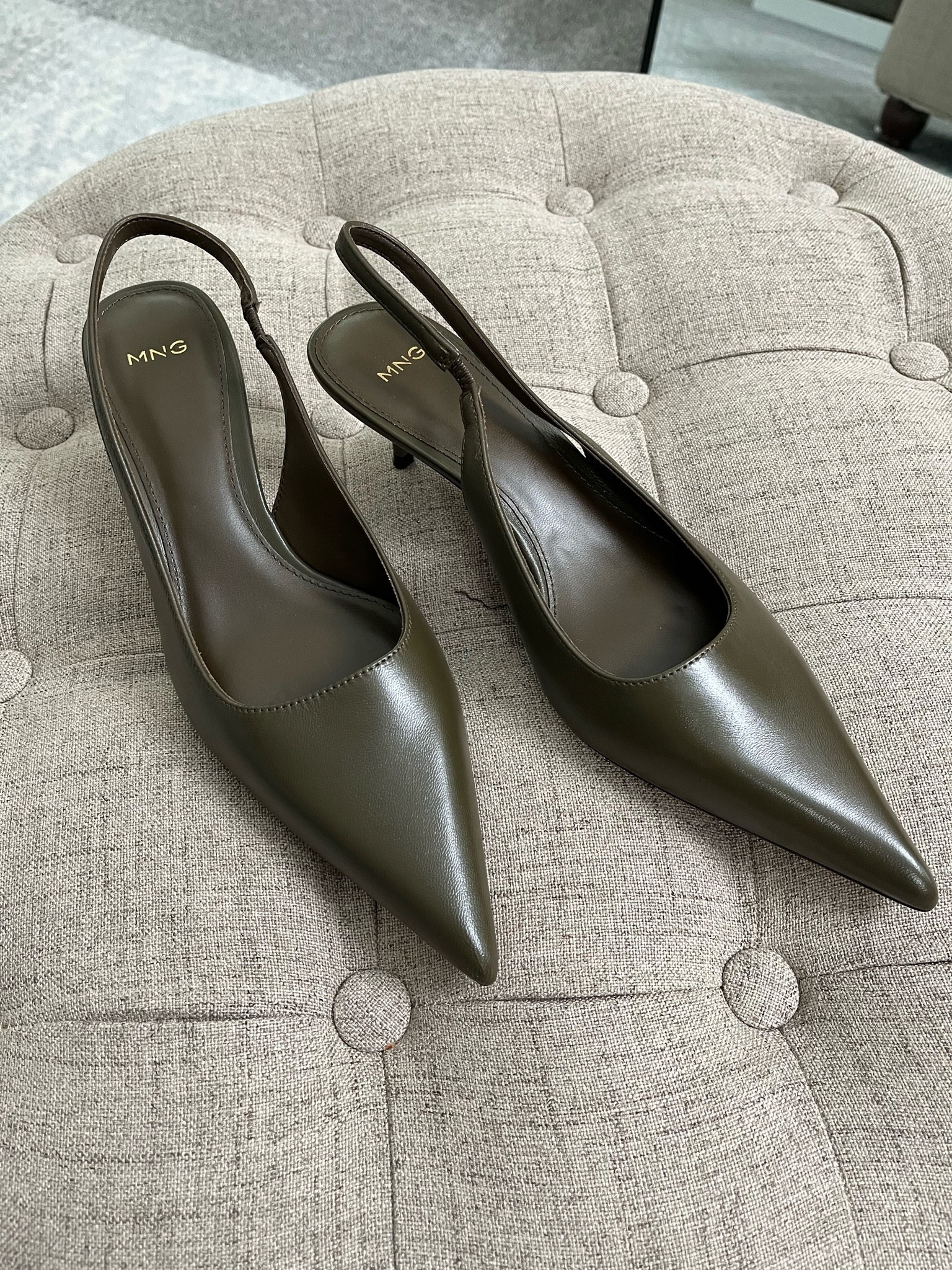 I just opened these, and the color stopped me in my tracks. The most gorgeous olive-taupe neutral for fall 🥰

#LTKOver40 #LTKPetite #LTKootd
