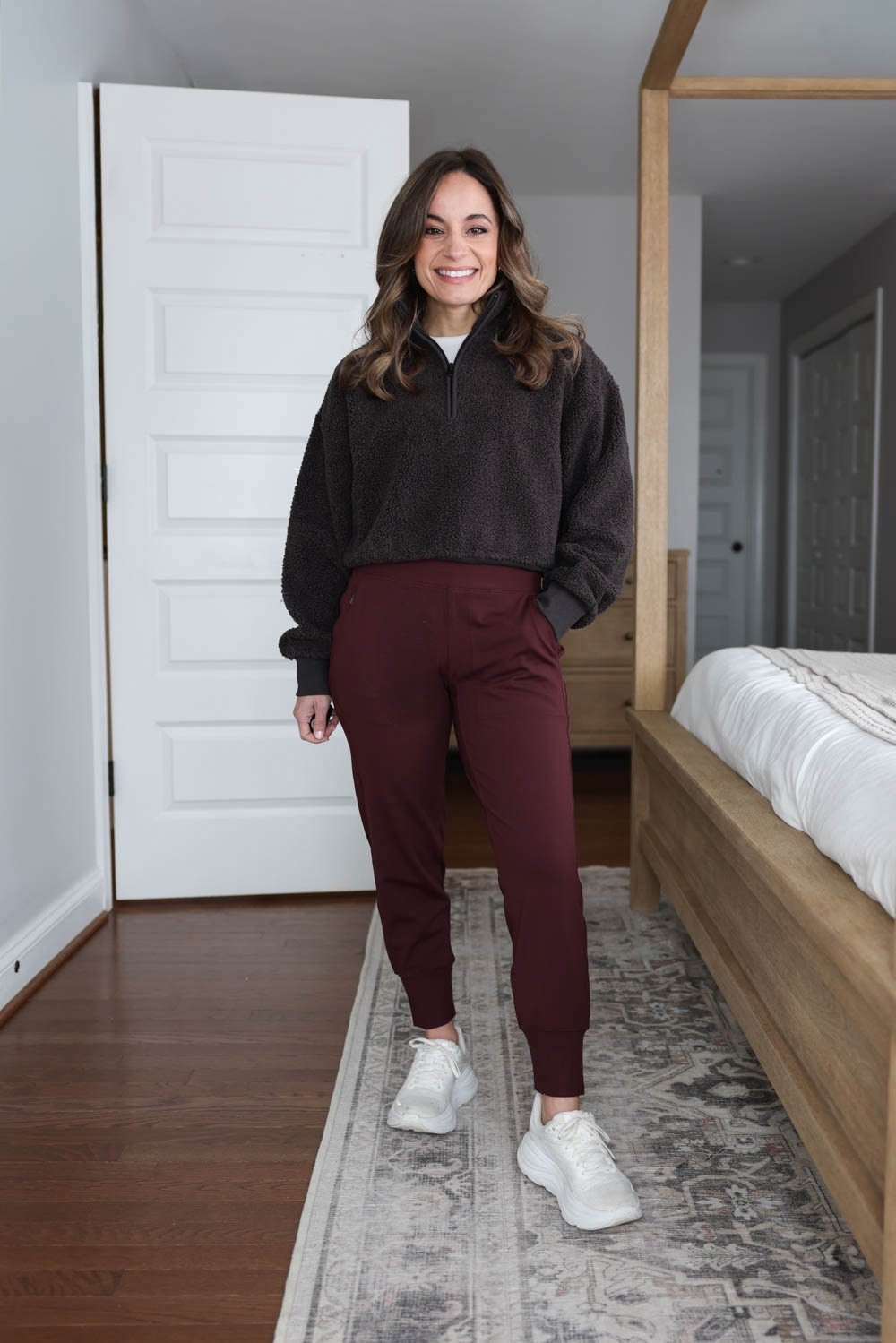 Petite-friendly winter activewear! 

Burgundy joggers (Athleta): petite xxs 
Fleece (Athleta): xxs 
White top (Athleta): xxs 


My measurements for reference: I’m 4’10” and 105lbs. My bust, waist, and hip measurement is 32”, 24”, and 36”.

(Winter activewear, fleece leggings, petite fashion) 

#LTKPetite #LTKActive